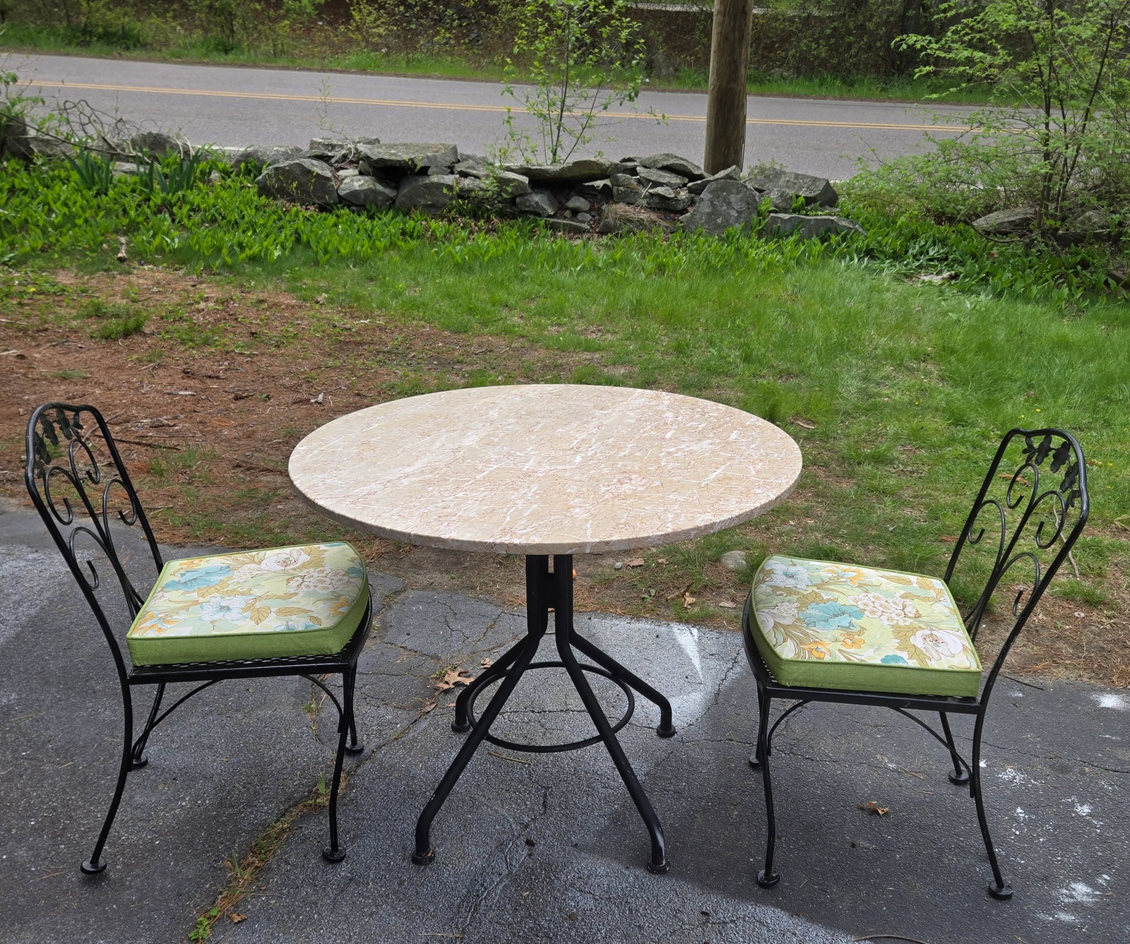 Vintage Wrought Iron Patio Table & 2 Chairs - 2
