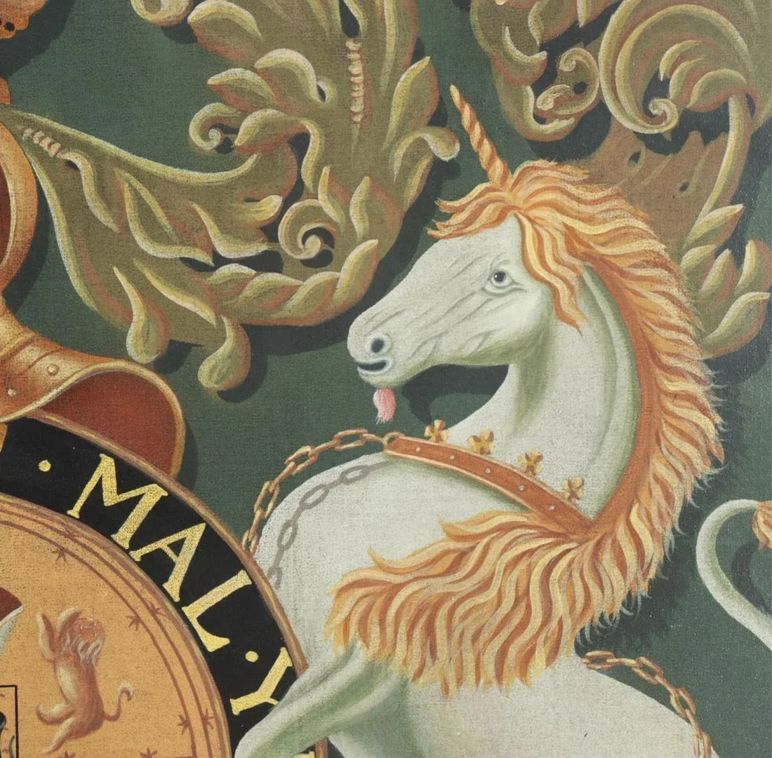 1980s Monumental English Coat of Arms Panel Painted Canvas on Panel by Maitland Smith - 5