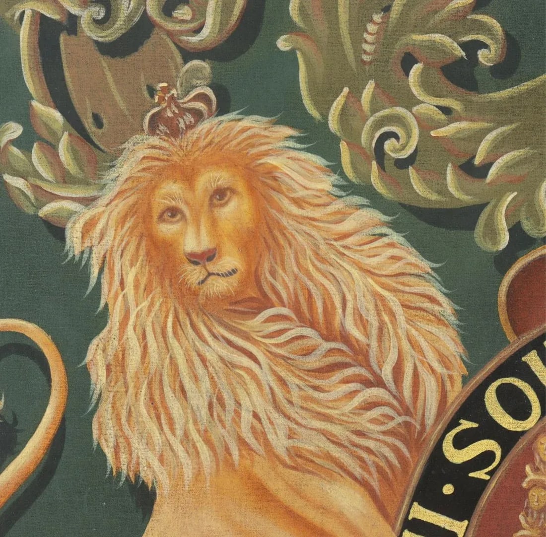 1980s Monumental English Coat of Arms Panel Painted Canvas on Panel by Maitland Smith - 6