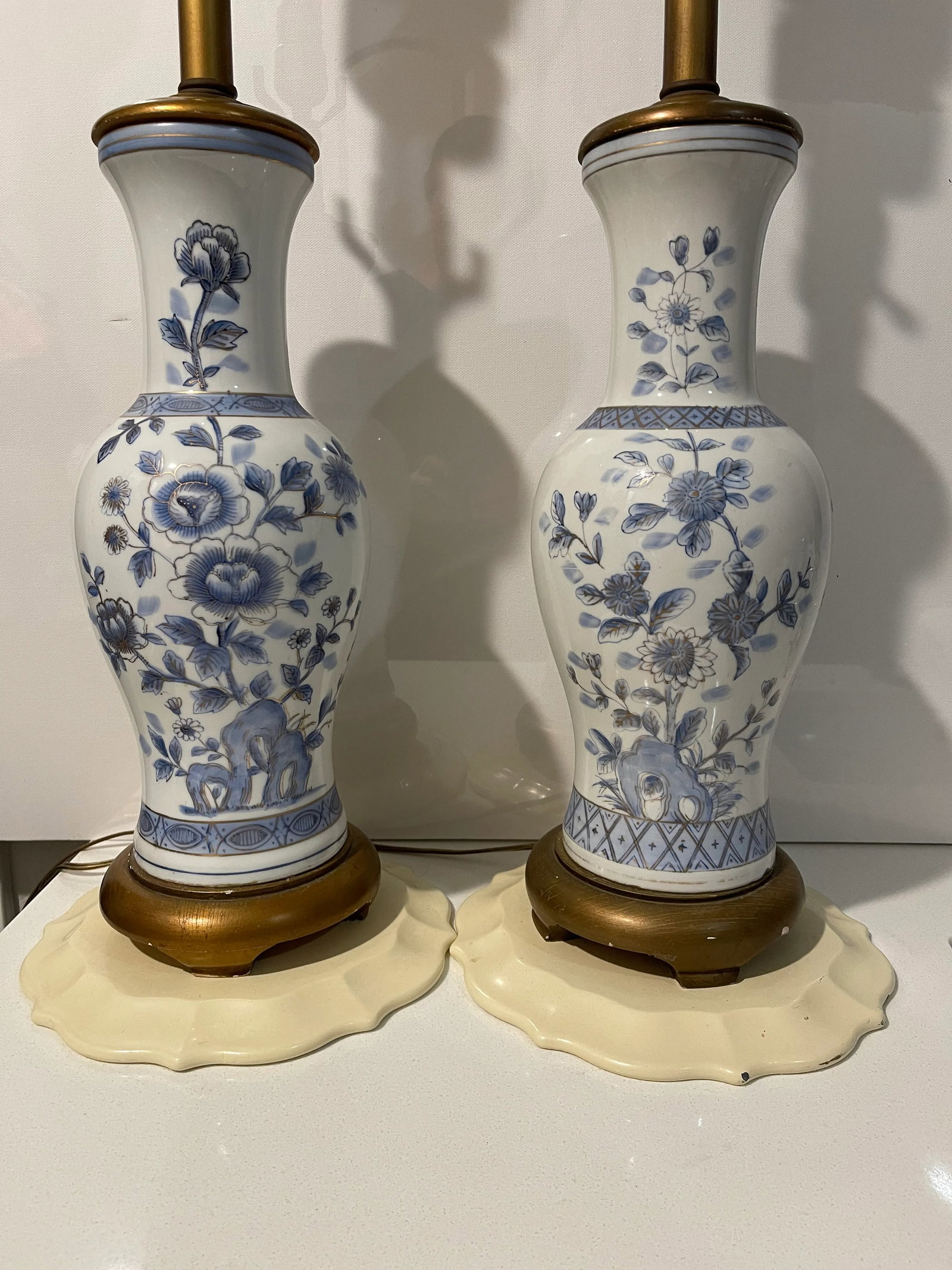 Pair of Vintage Blue & White Floral Coordinated Hand-Painted (Gold Accent) Lamps - 4