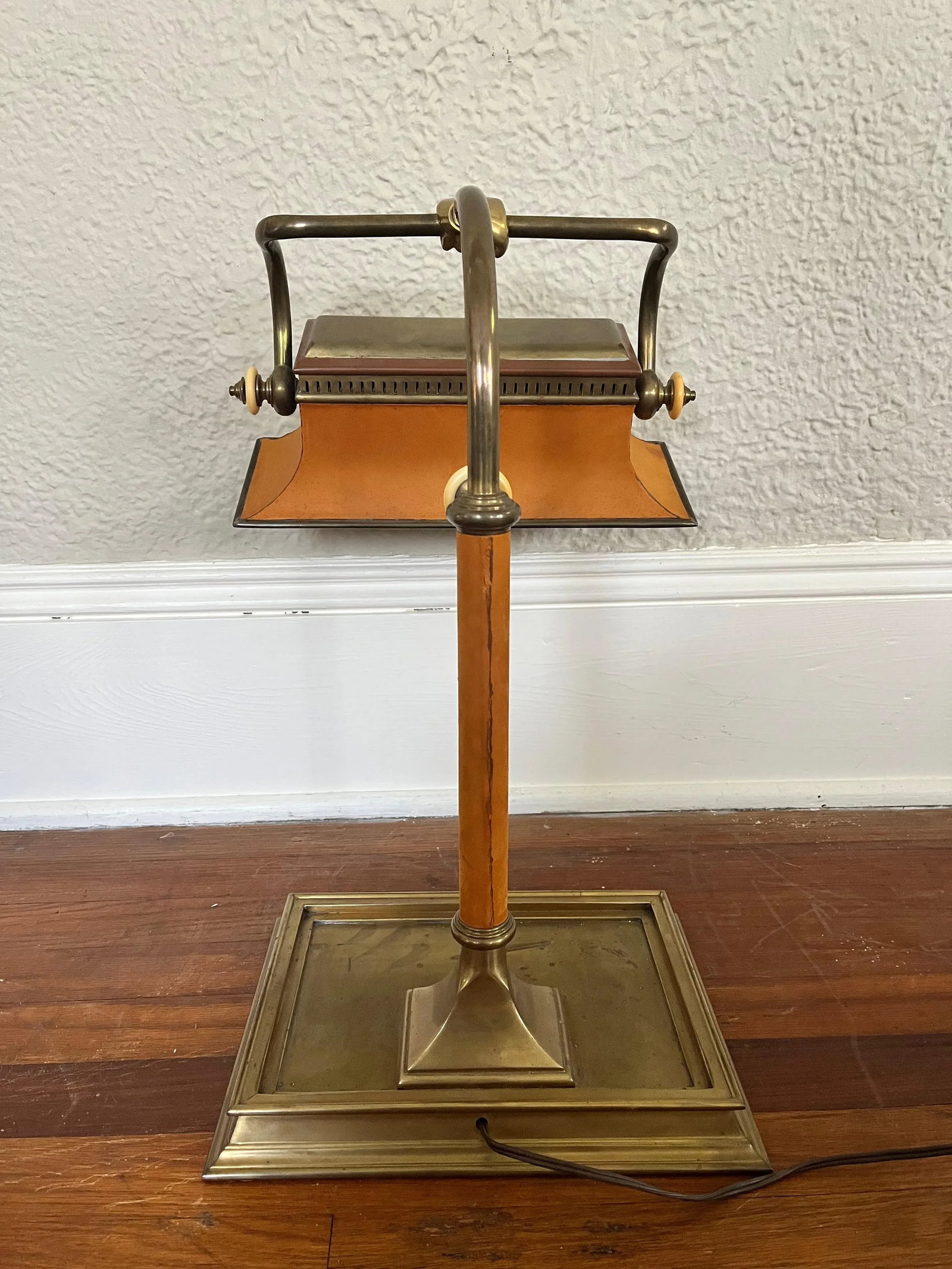 Vintage 1984 Chapman Desk Lamp - 4
