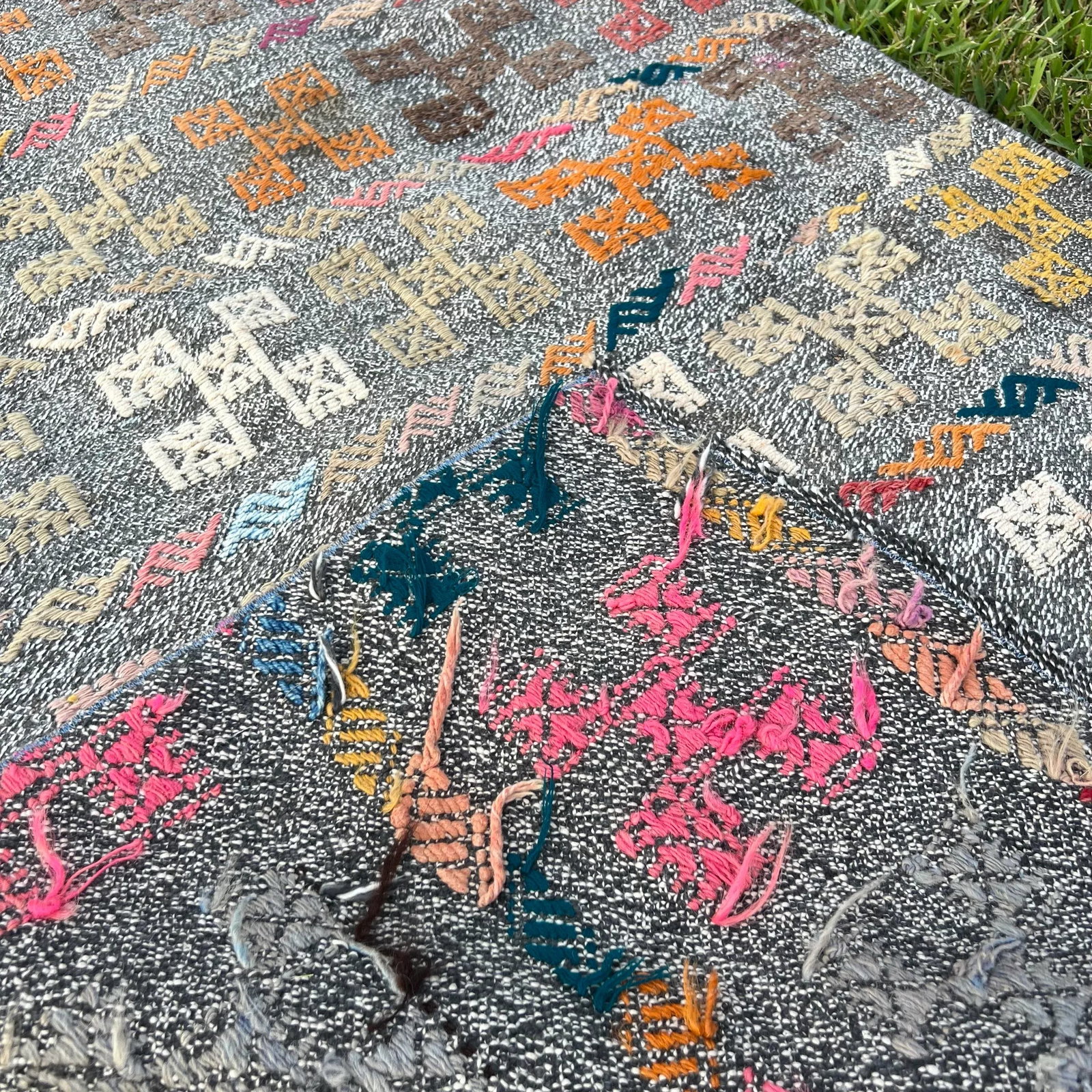Turkish Vintage Cotton Embroidered Runner Rug - 3