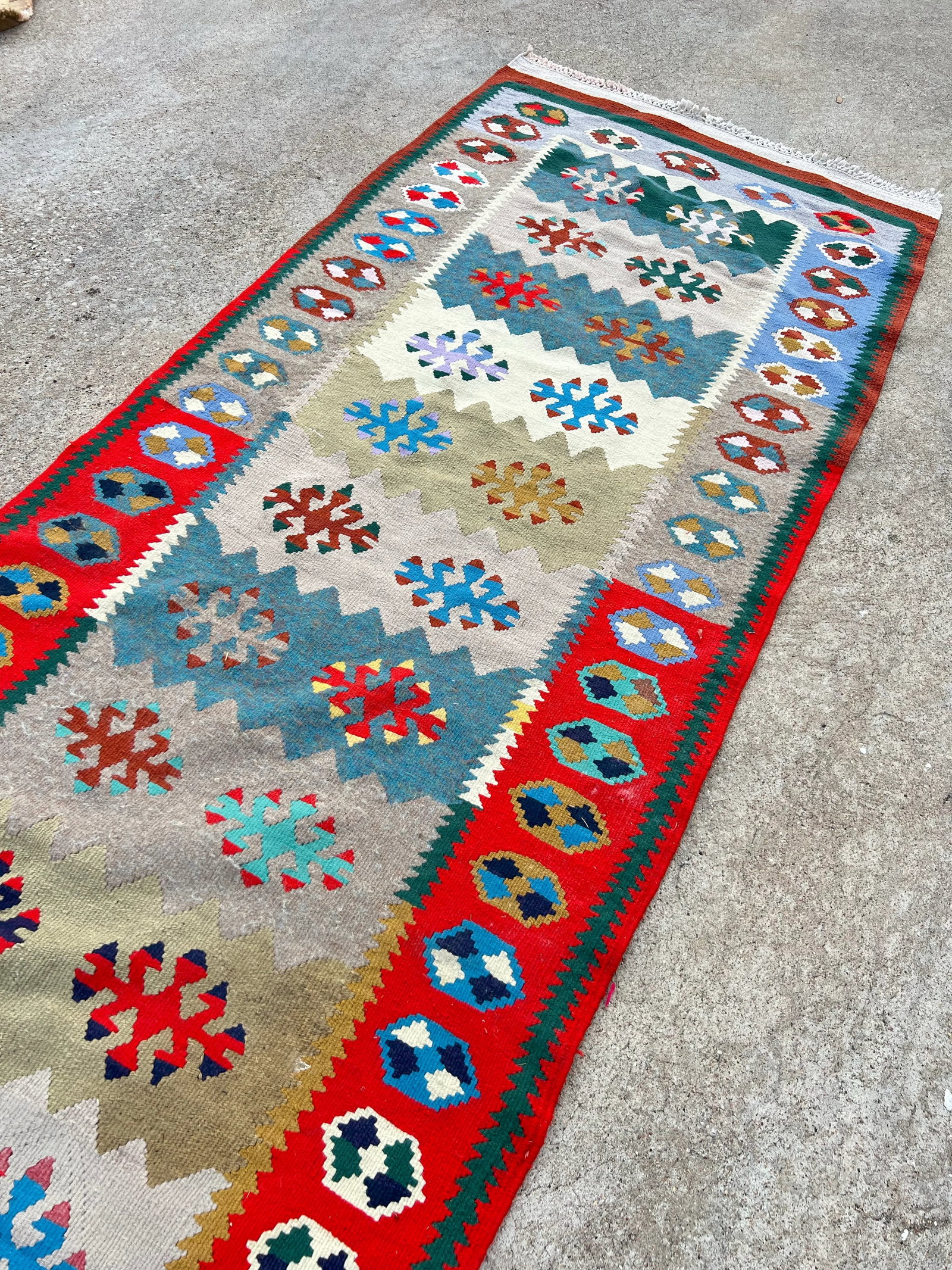 Vintage Floral Design Flatweave Kilim Runner - 5