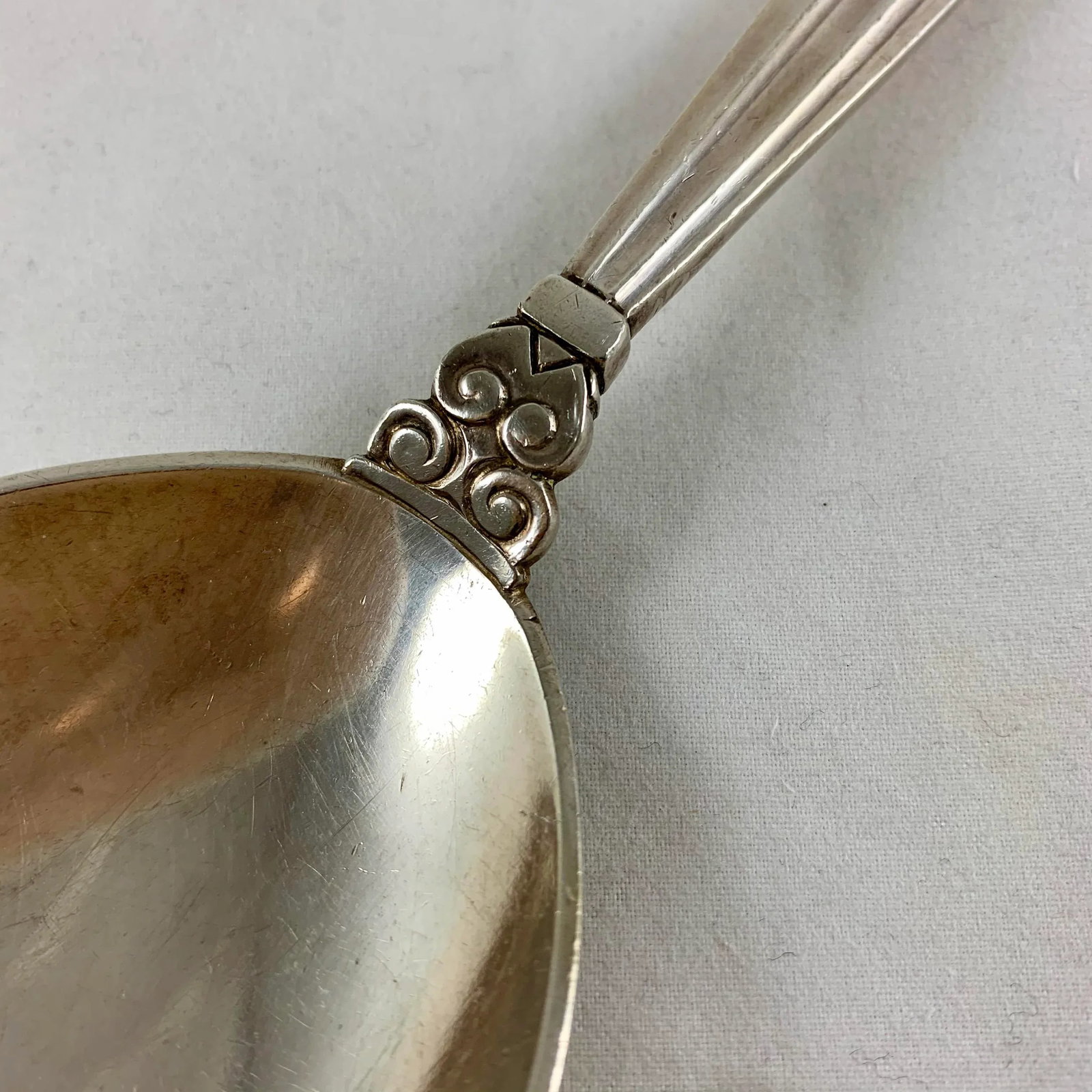Georg Jensen Sterling Silver Acorn Pattern Serving Spoon, Denmark 1915-1919 - 7