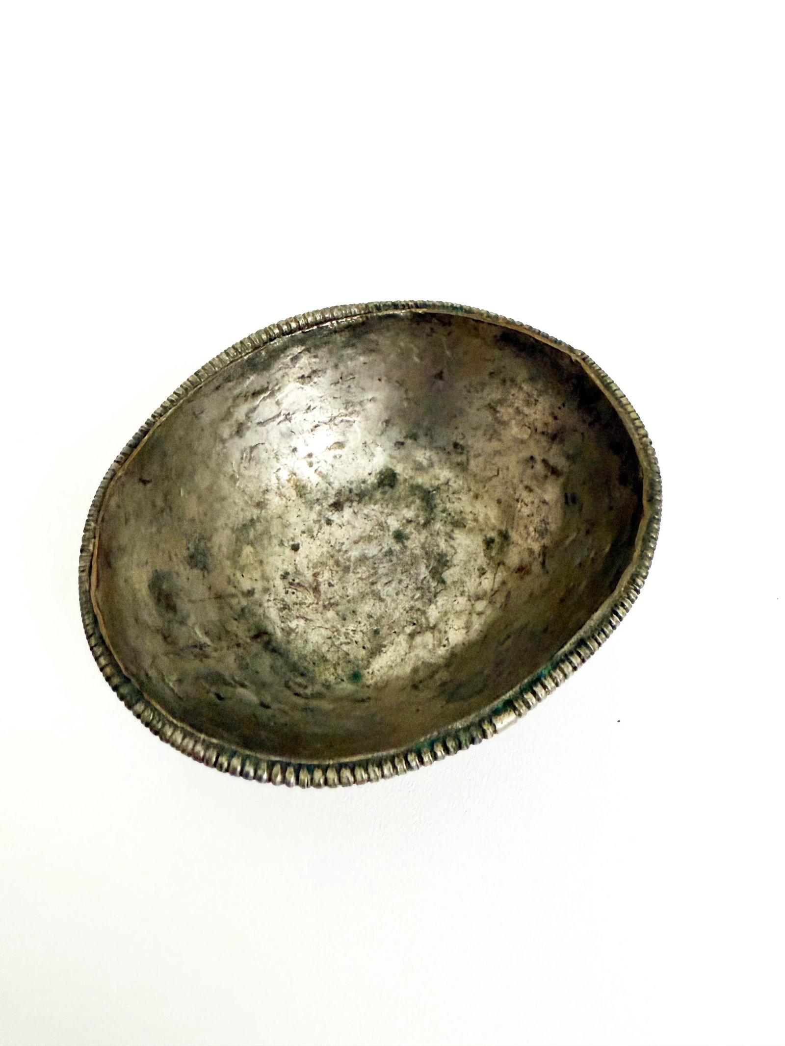 Early 20th Century Tibetan Offering Bowl - 5