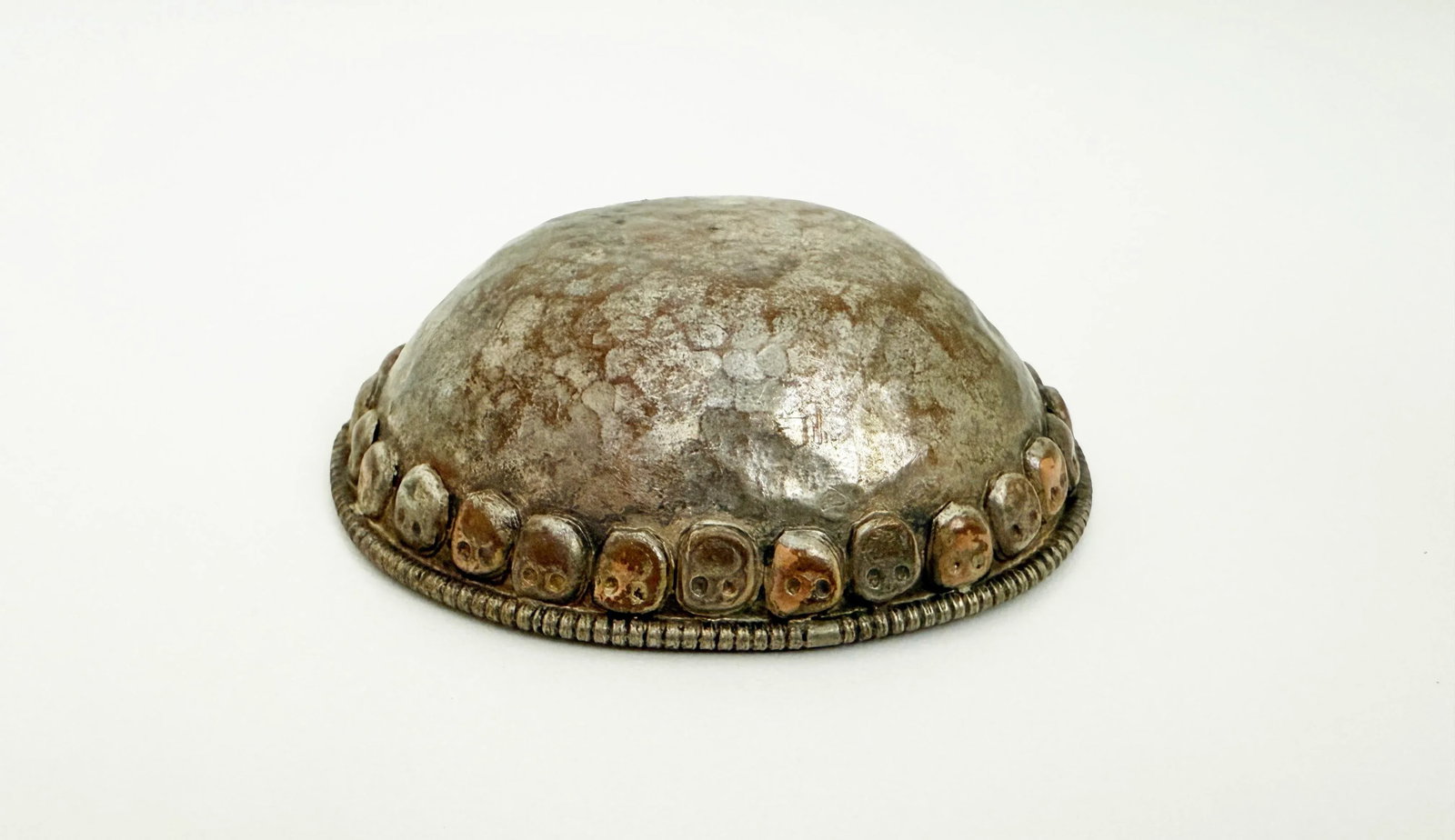 Early 20th Century Tibetan Offering Bowl - 6