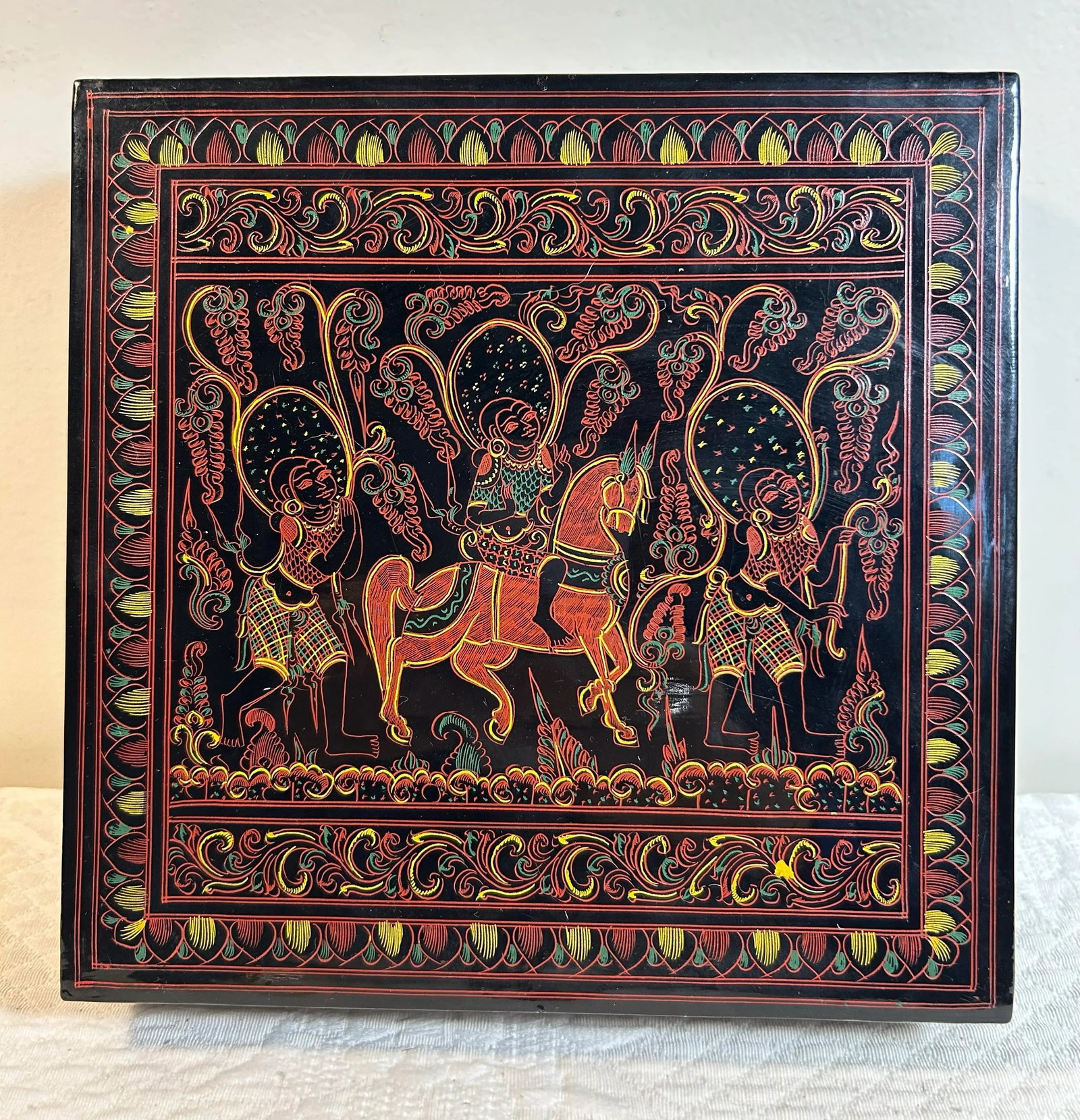 Vintage African Tribal Design Black Lacquered Dresser Box With Horse and Figures - 2