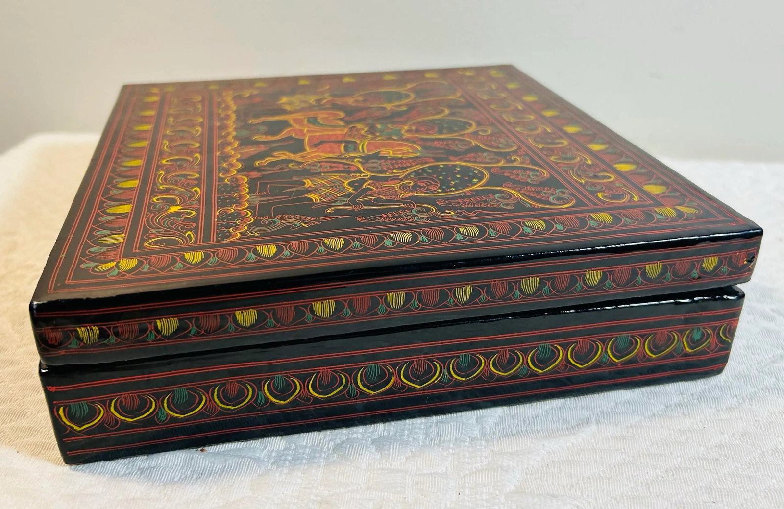 Vintage African Tribal Design Black Lacquered Dresser Box With Horse and Figures - 7