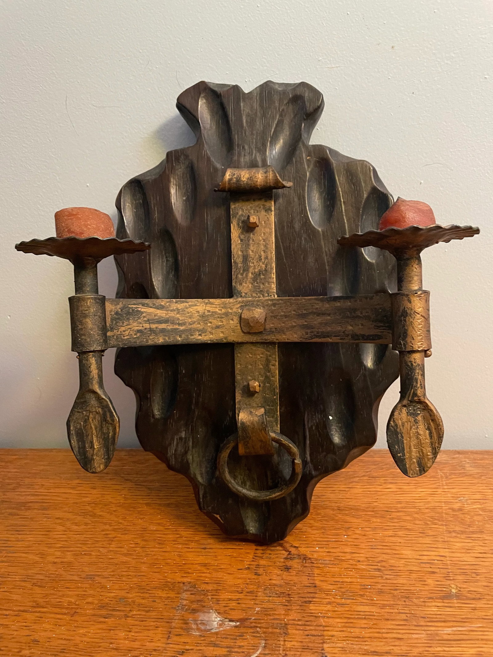 Vintage Wrought Iron and Carved Wood Wall Sconce - 3