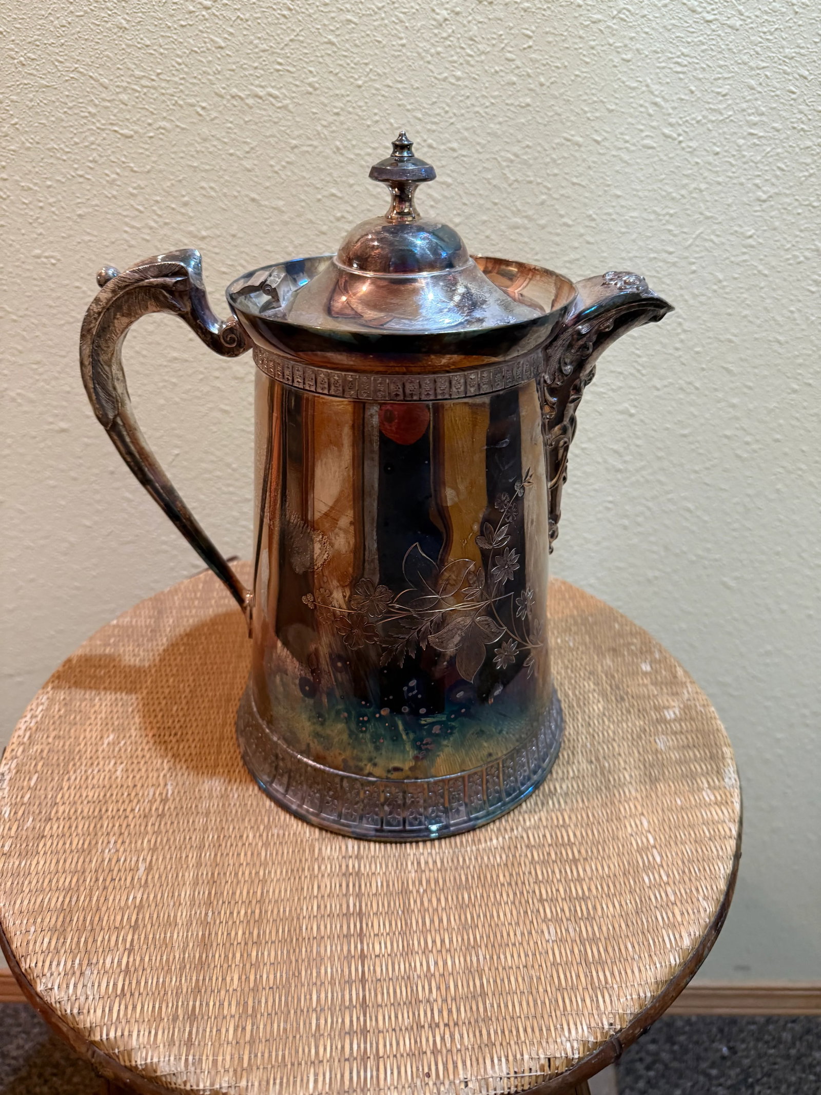 Late 19th Century Victorian Silver-Plate Insulated Water Pitcher - 11