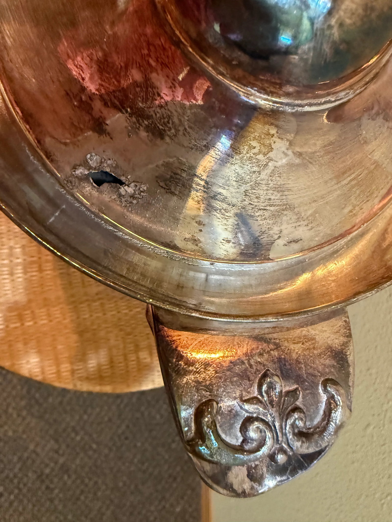 Late 19th Century Victorian Silver-Plate Insulated Water Pitcher - 6