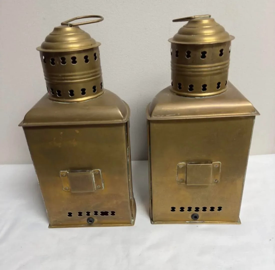 Vintage Nautical Decorative Brass Ship Lanterns, Port and Starboard - a Pair - 5
