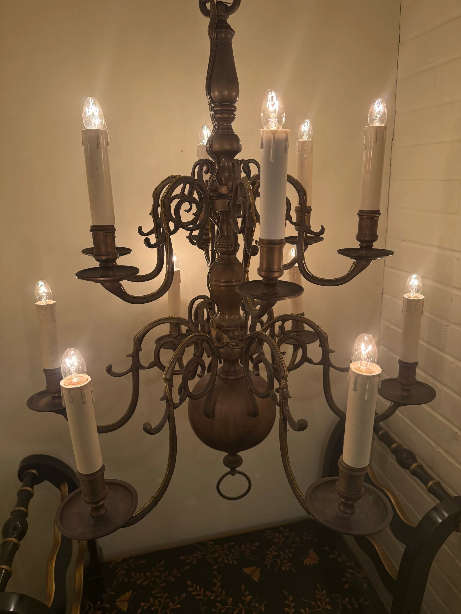 Early 12 Arm Colonial Brass Chandelier - 5