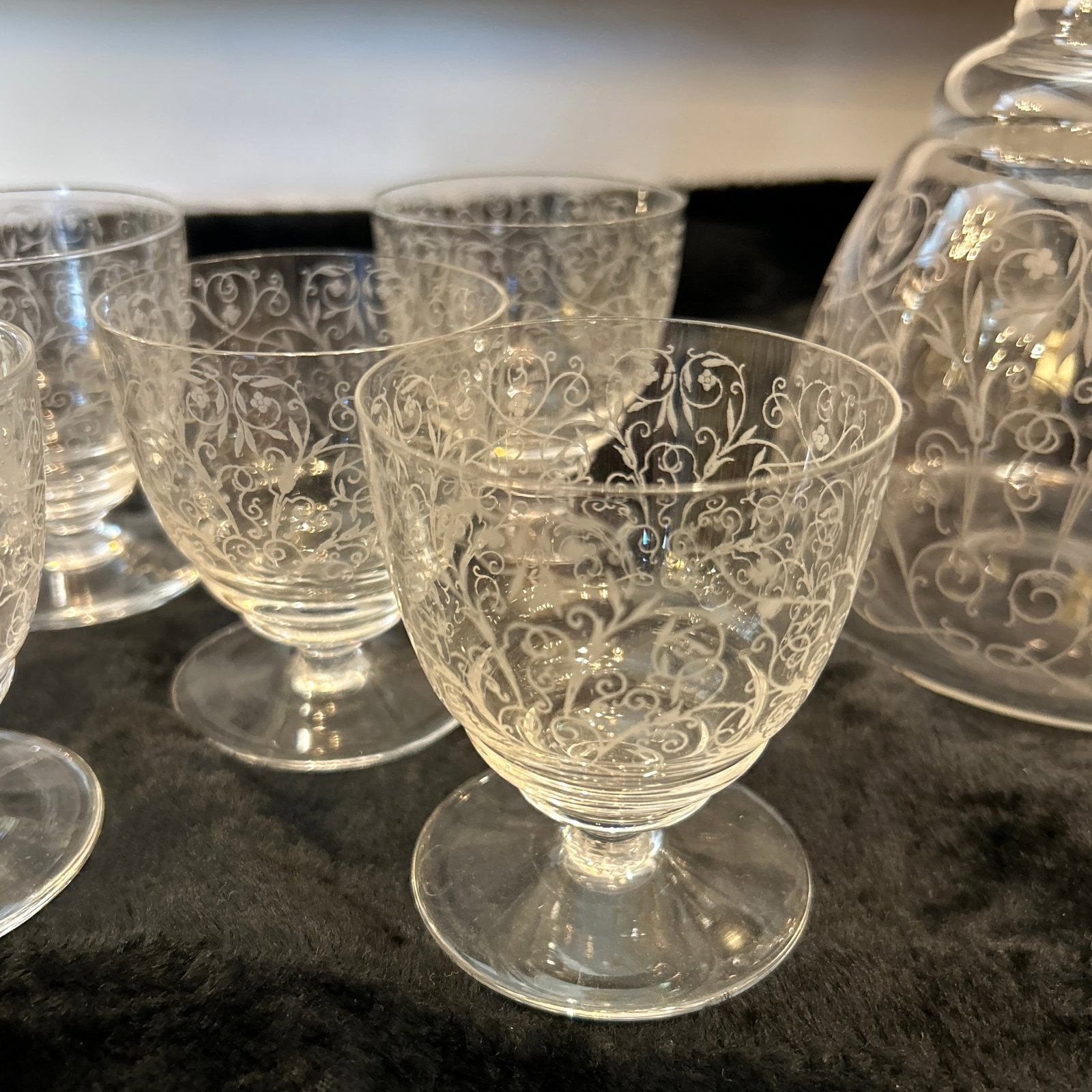 Baccarat Antique 1930s Crystal Lulli Pattern Art Deco Decanter and 5 Cups, Set of 6 Pieces Signed an - 6