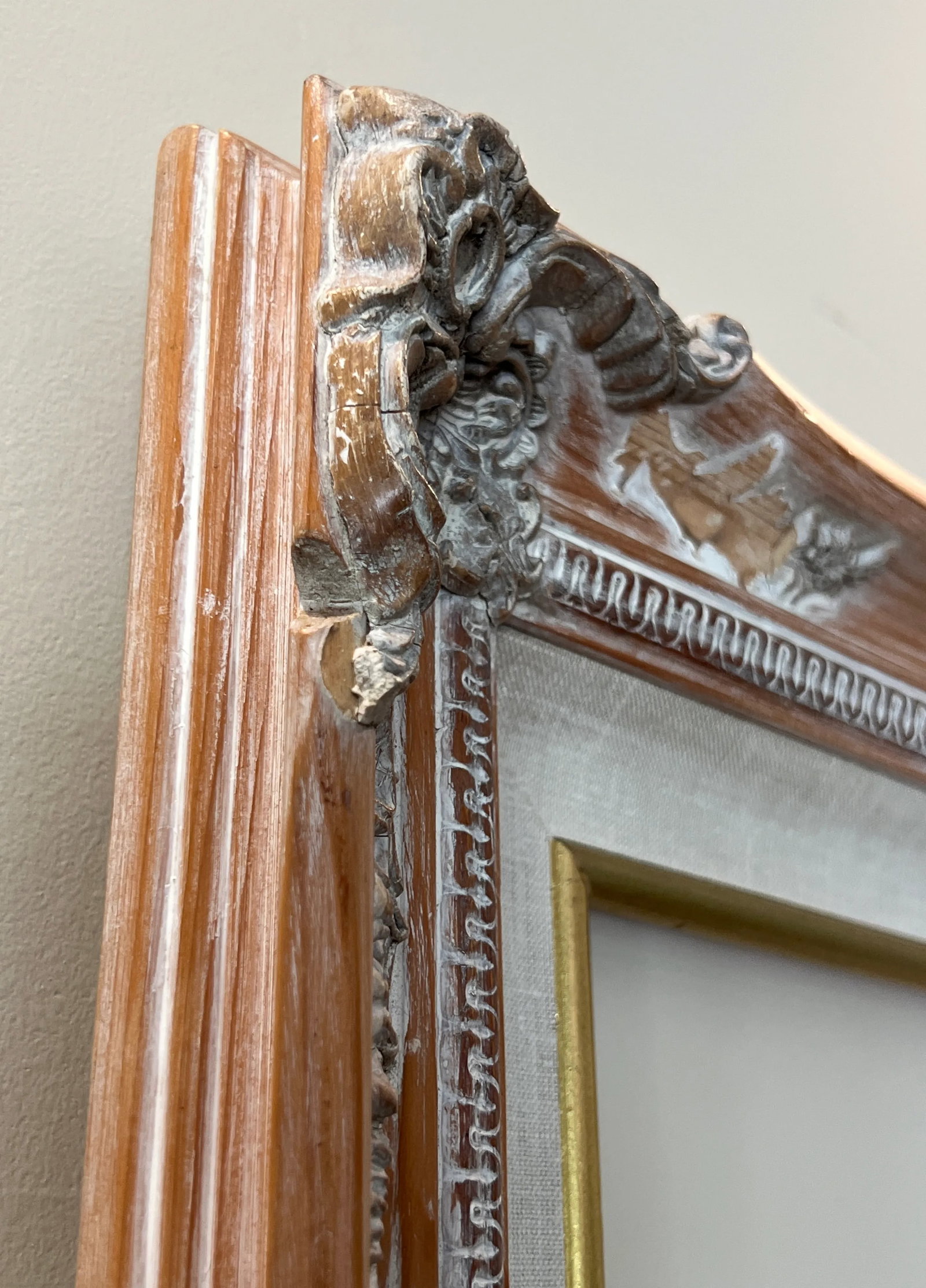 Vintage Carved Wood and Linen French Provincial Style Frame - 10