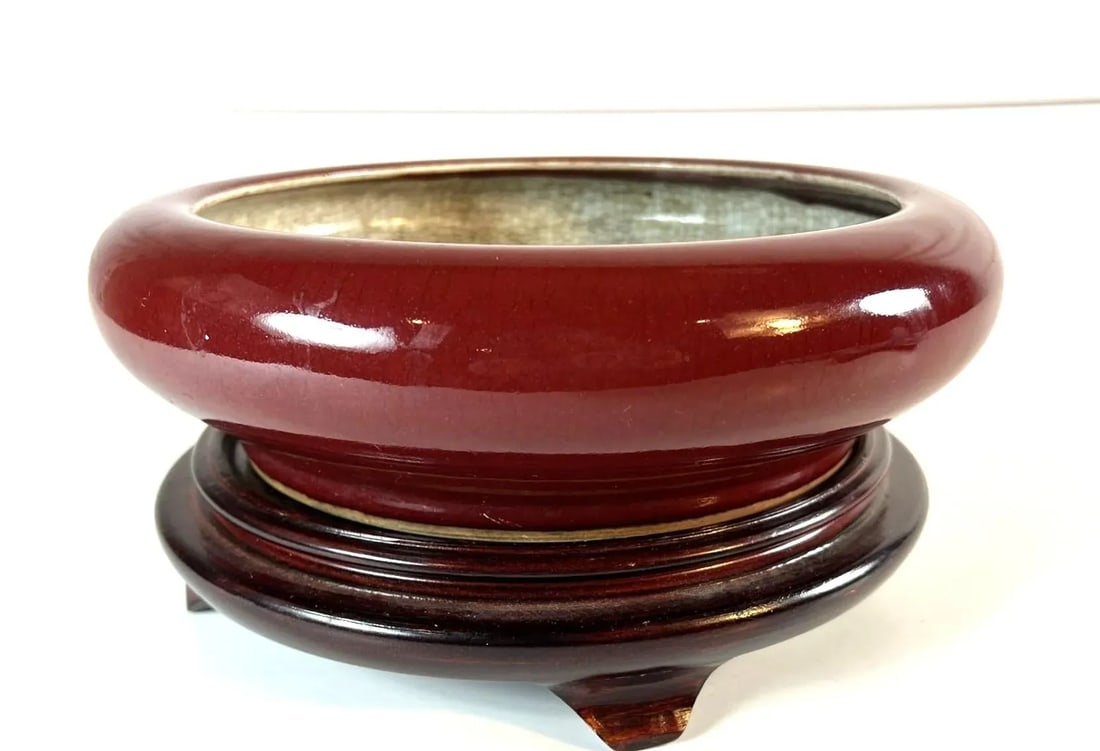 Antique Chinese Oxblood Glaze Porcelain Bulb Bowl on a Wood Stand - 3