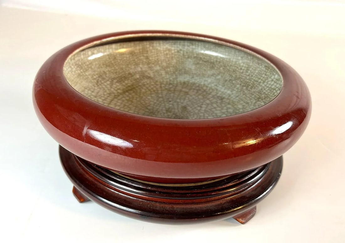 Antique Chinese Oxblood Glaze Porcelain Bulb Bowl on a Wood Stand - 6