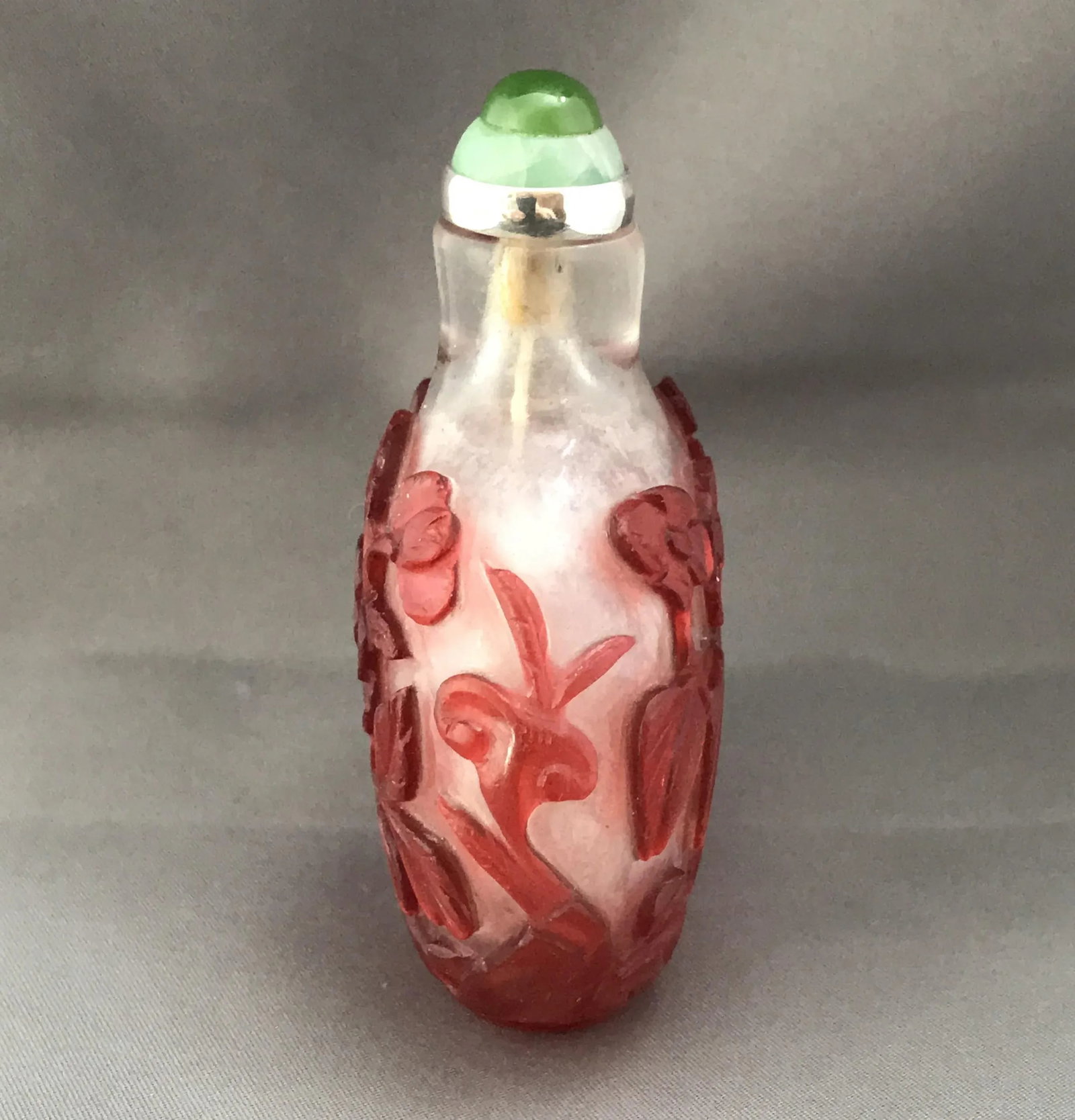 Antique Beijing Glass With Red Glass Overlay in Floral Motifs and Custom Made Stopper - 3