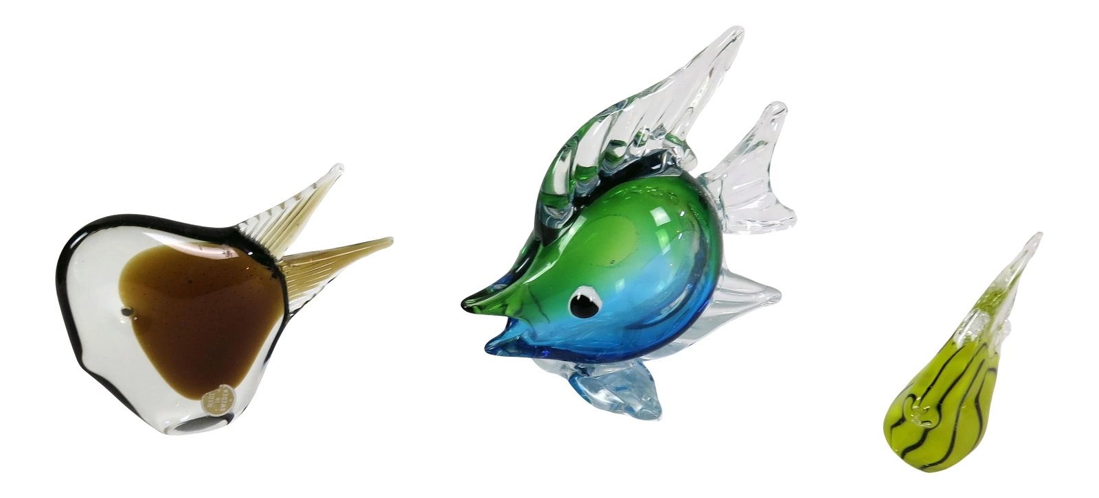 1960s Murano Glass Fish - Set of 3: These 3 Murano glass fish were created on the island of Murano off the southern tip of Italy They were hand-blown and with the typical reflection of inside colors to catch the eye. Beautiful for
