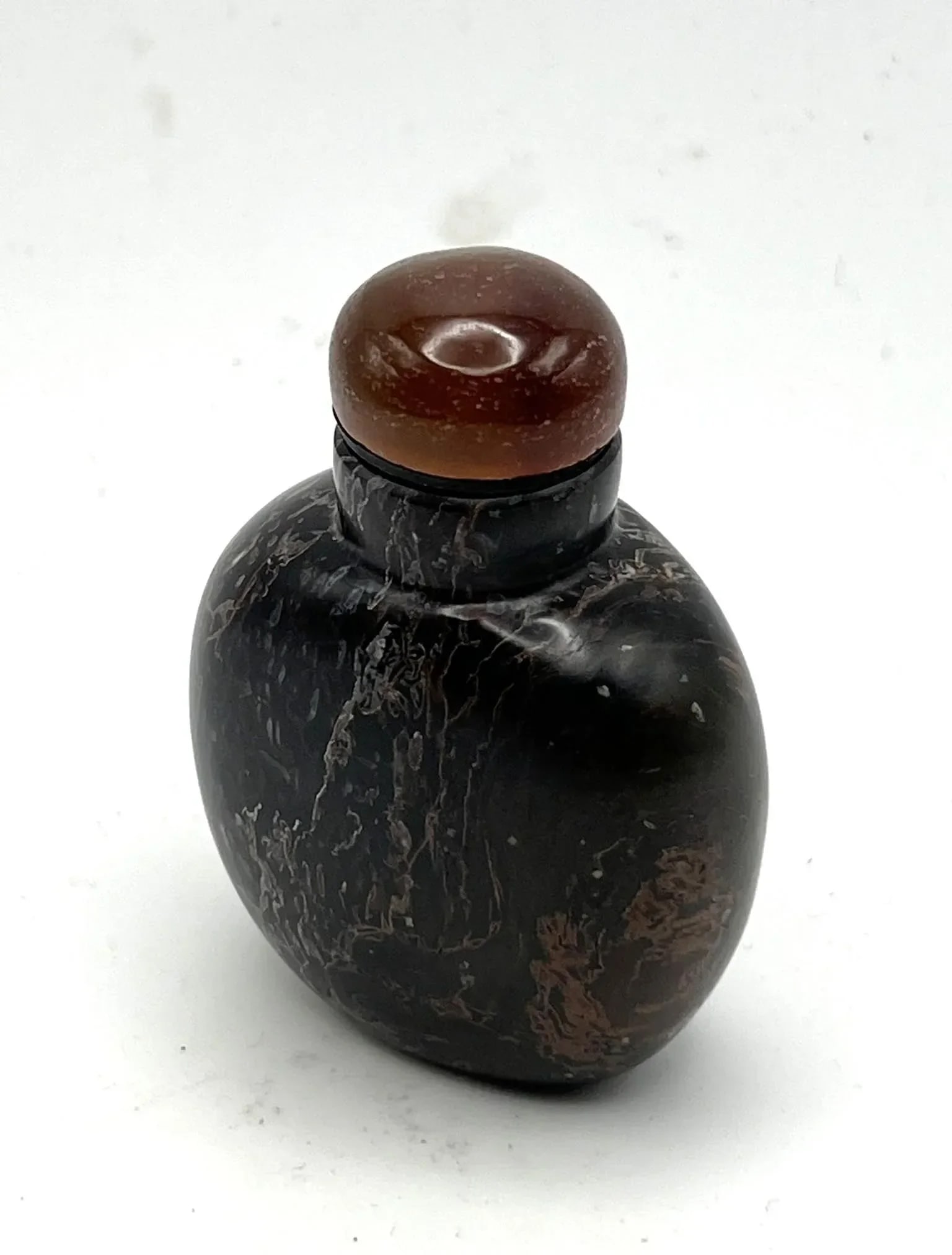 Vintage Black Agate Snuff Bottle With Striations - 5