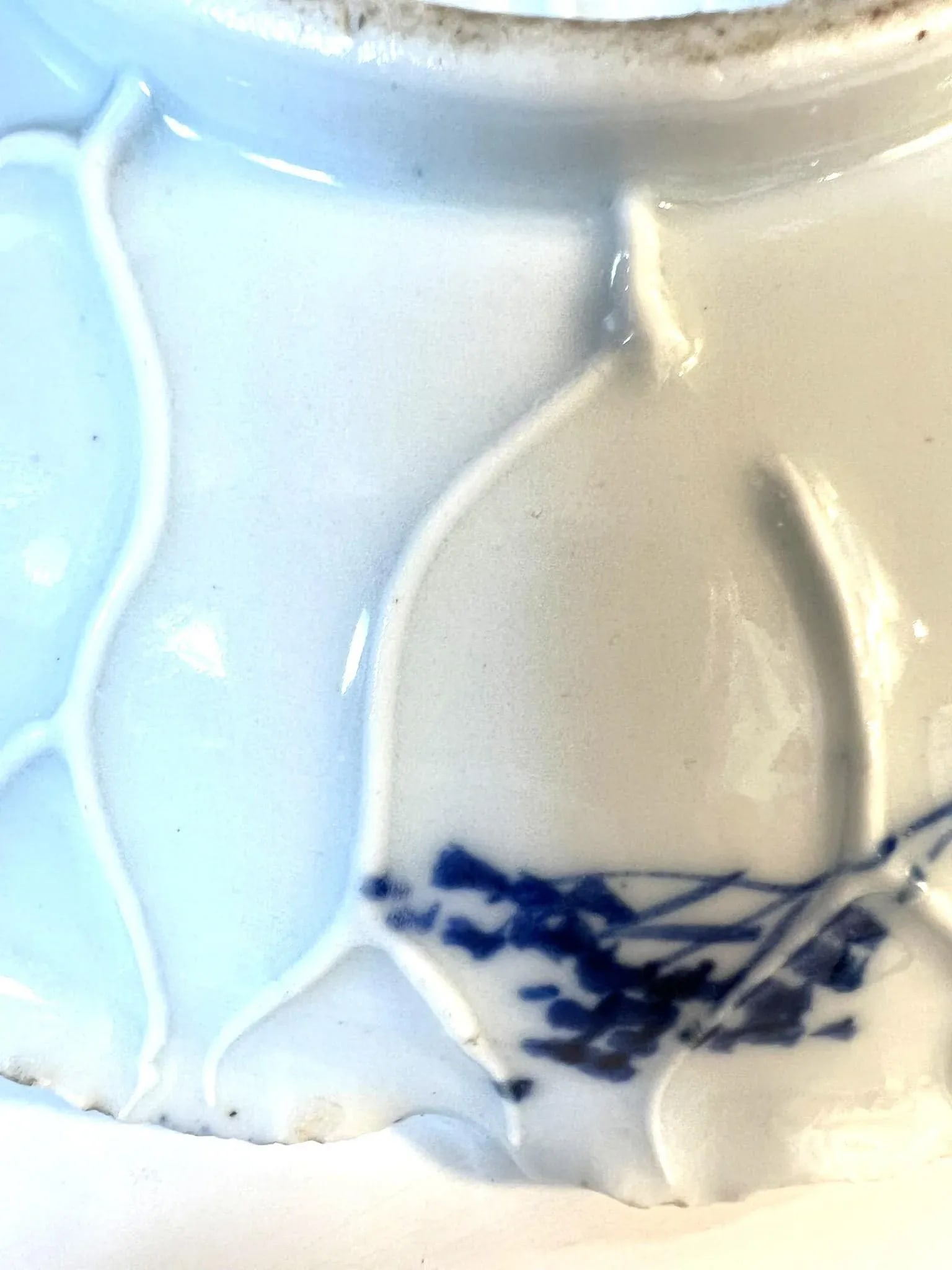 Meiji Period Arita Blue and White Porcelain Plate in the Shape of a Lotus Leaf - 14