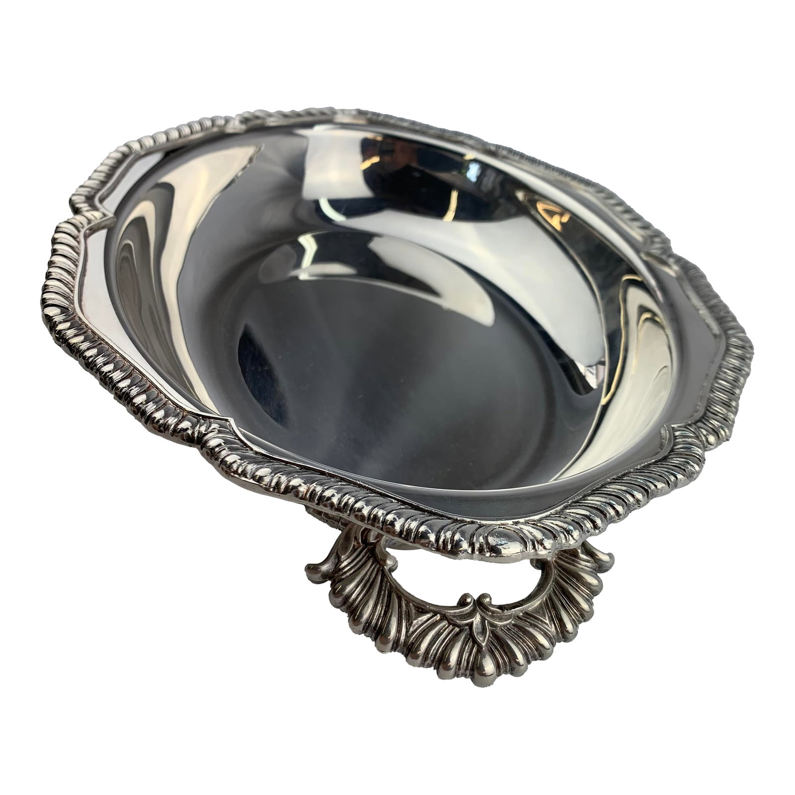 1960s Vintage Silverplate Serving Dish (1 of 13)