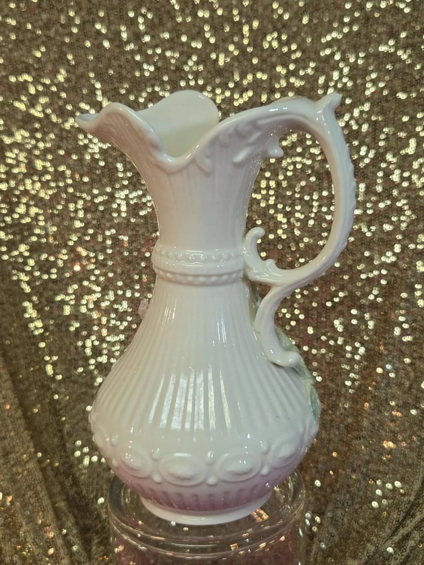Late 20th Century Large 9" Vintage Belleek Aberdeen Ewer W/ Applied Flowers - 3