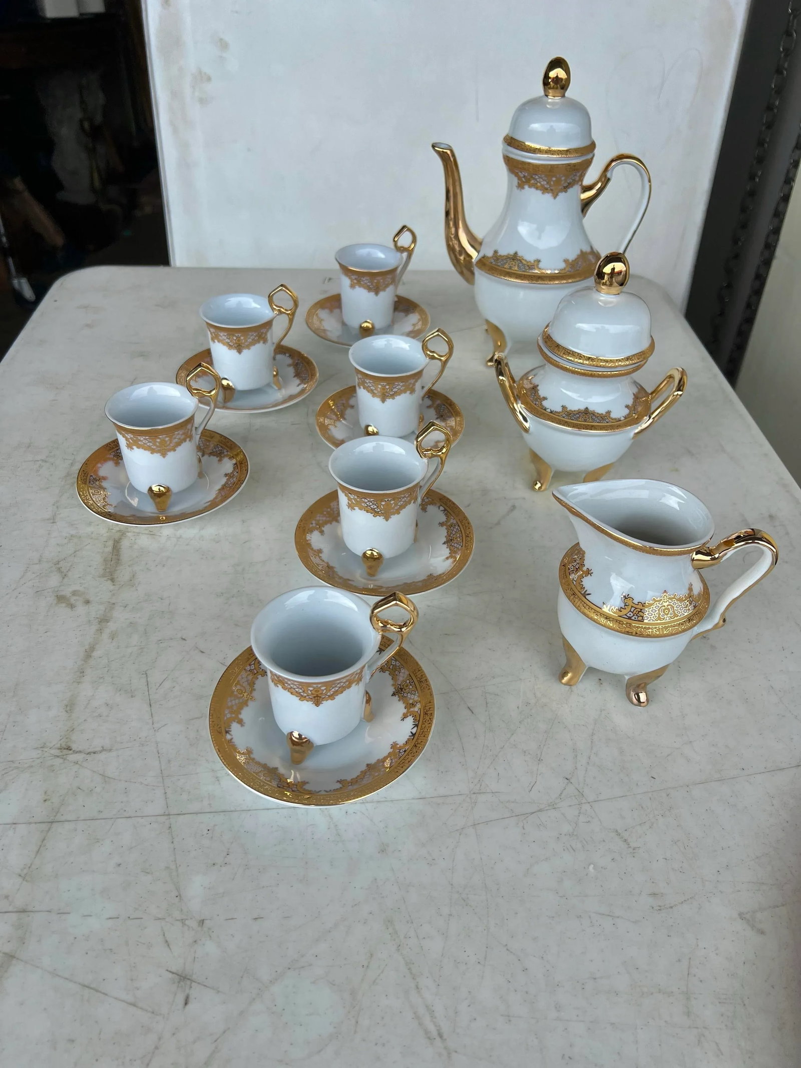 Contemporary Imperial Gold Tea Set - Set of 15 - 12