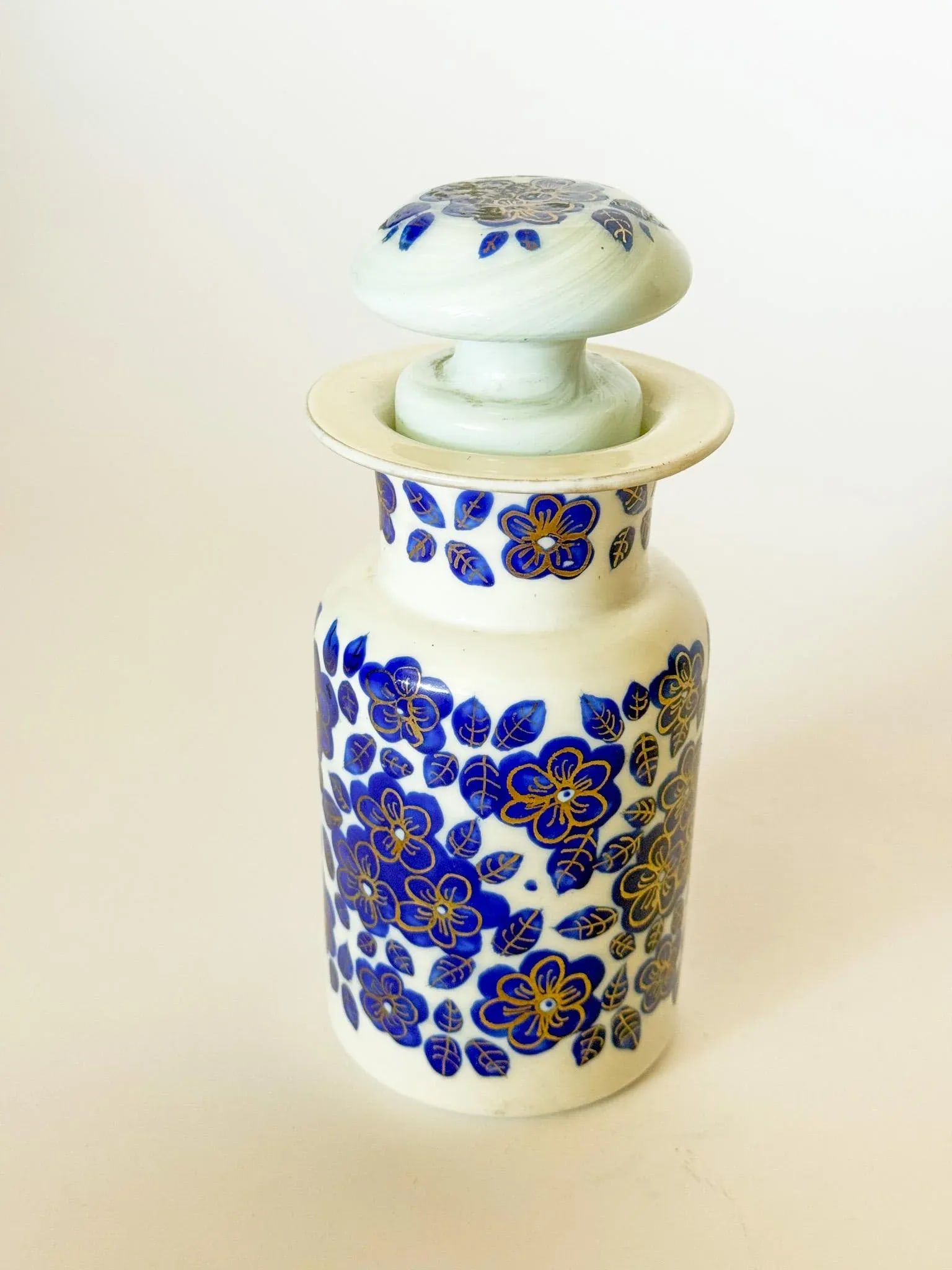Antique Bohemian Opaline Apothecary Bottle and Stopper With Blue Hand Painted Flowers - 7