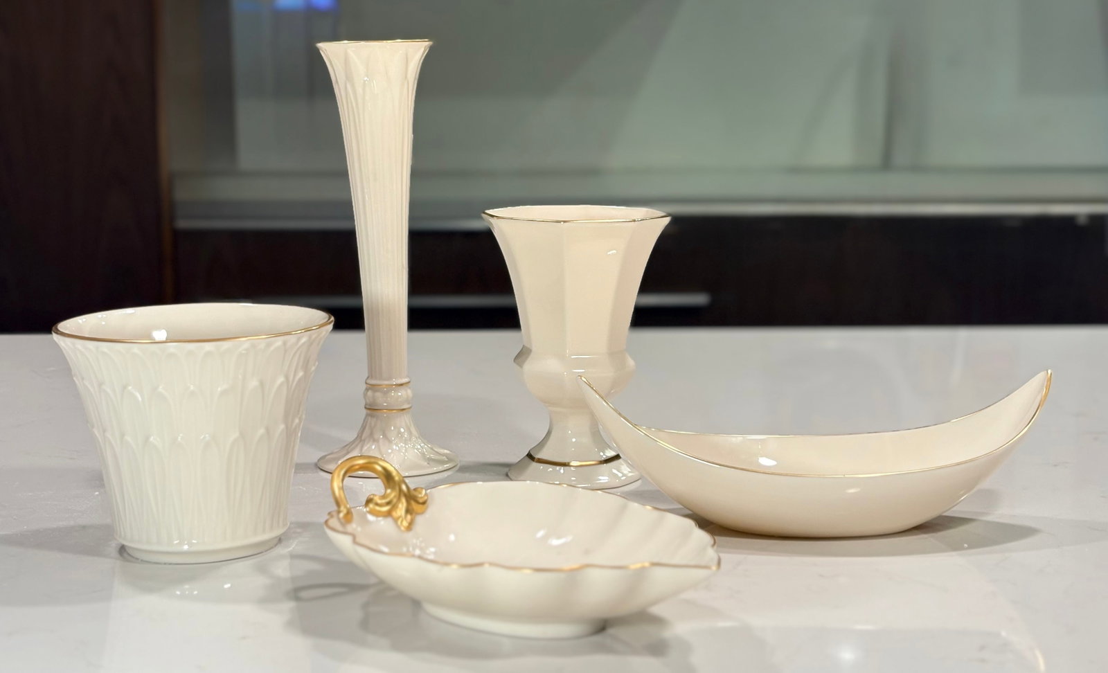 Hollywood Regency Lenox Ivory and Gold Vase Curation- Set of 3 - 7