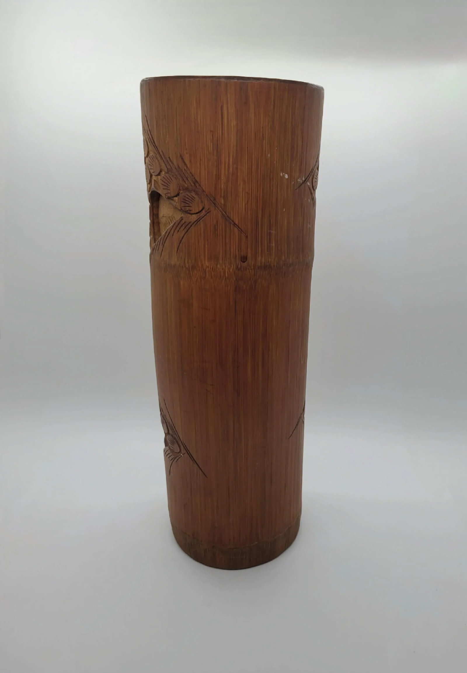 Mid 20th Century Chinese Bamboo Brush Pot Carved Wooden Asian Flower Vase - 4