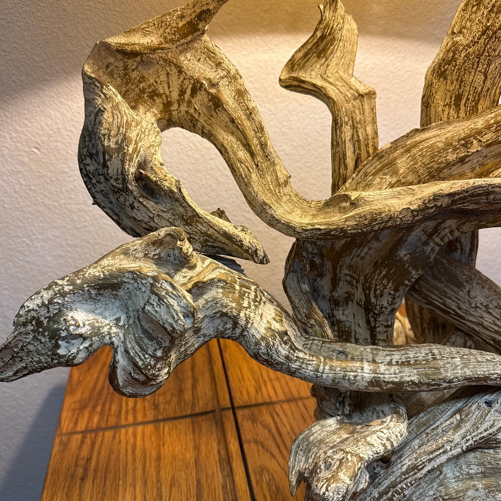 1950s Mid Century Large Sculptural Lamp Gold Gilt and White Wash Juniper Burl - 3
