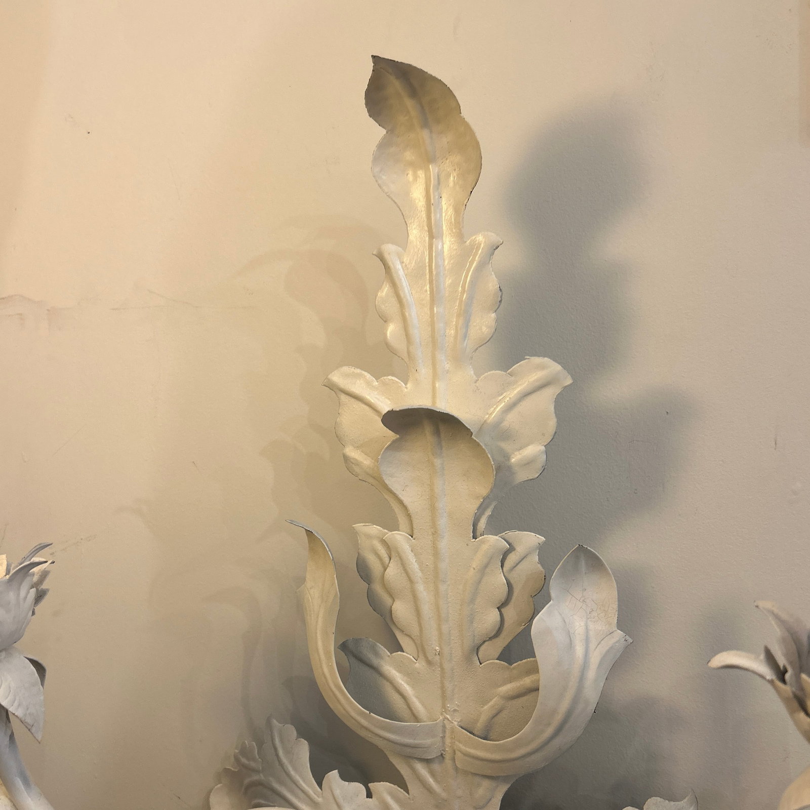 French Mediterranean Hollywood Regency Leaf Design Metal Wall Sconces a Pair Electrified - 10