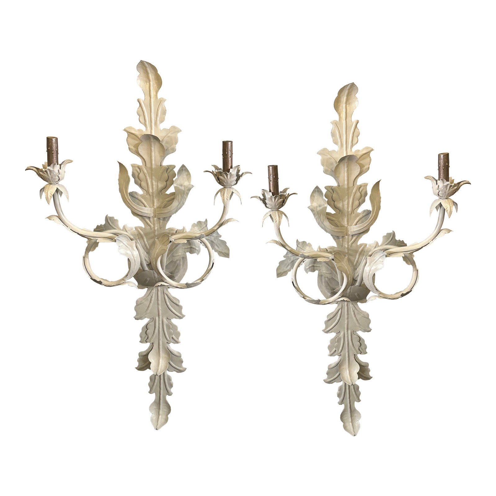French Mediterranean Hollywood Regency Leaf Design Metal Wall Sconces a Pair Electrified (1 of 12)