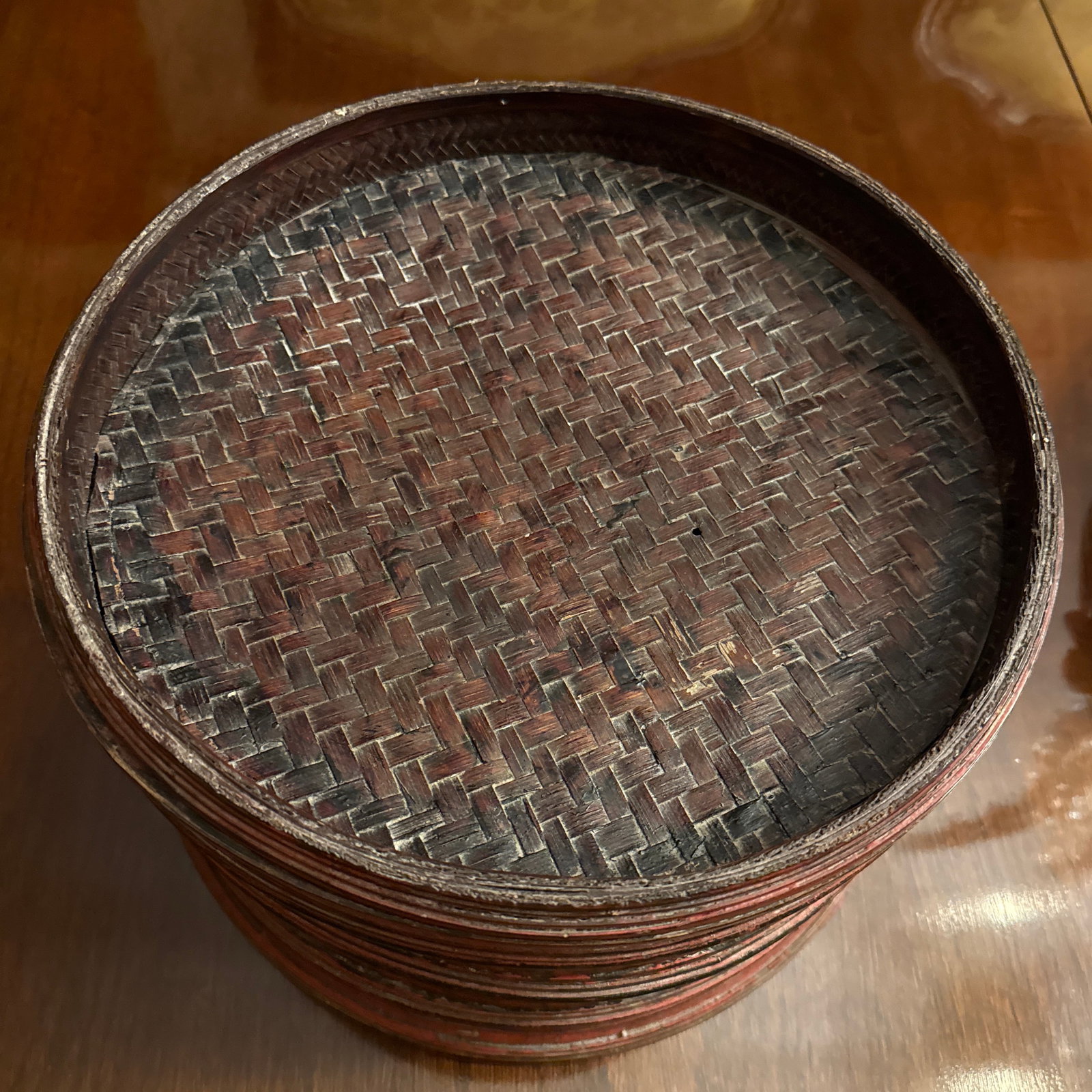 Late 1800s Red Lacquer Betel Tray - 3