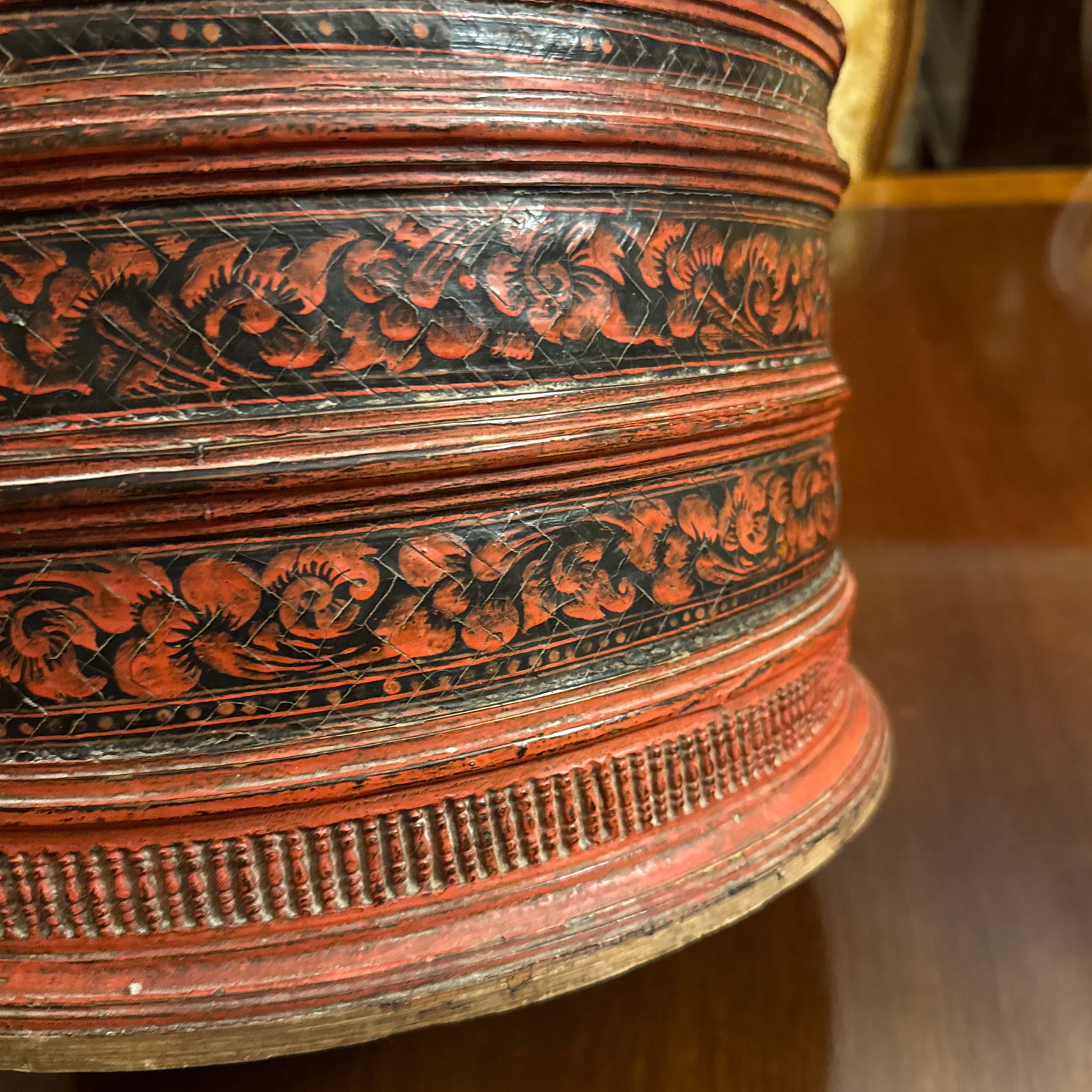 Late 1800s Red Lacquer Betel Tray - 5