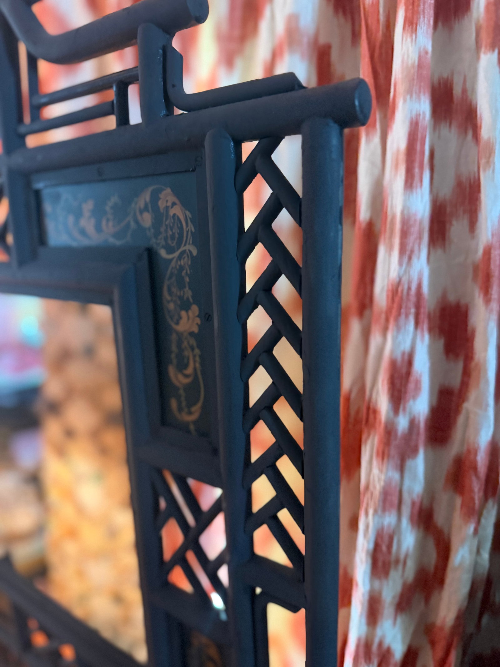 1960s Wrought Iron Chinoiserie Mirrored Fire Screen - 5