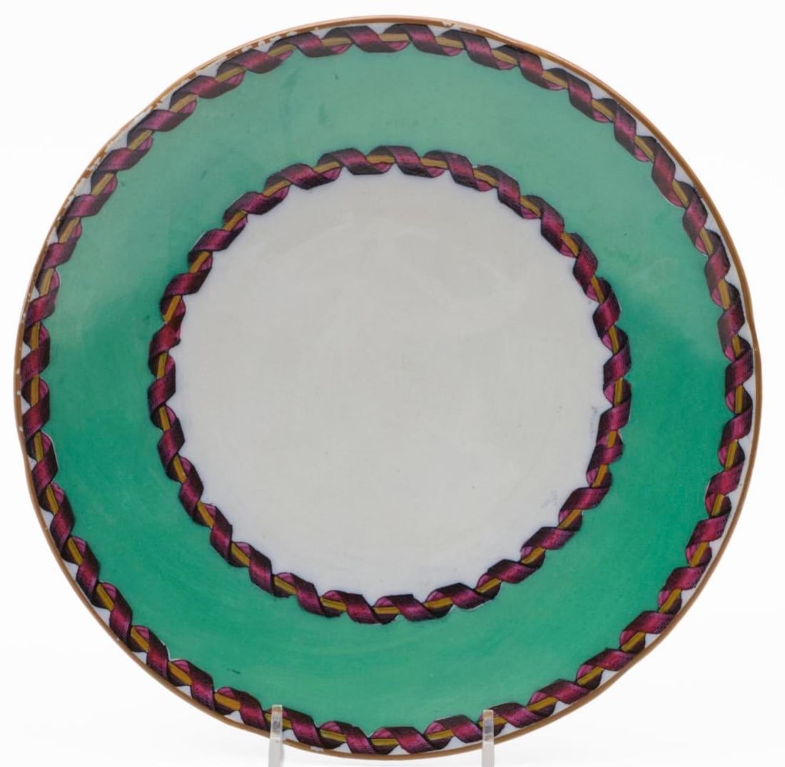 19th Century English Green Porcelain Dessert or Dinner Service Plates and Footed Compotes - 14