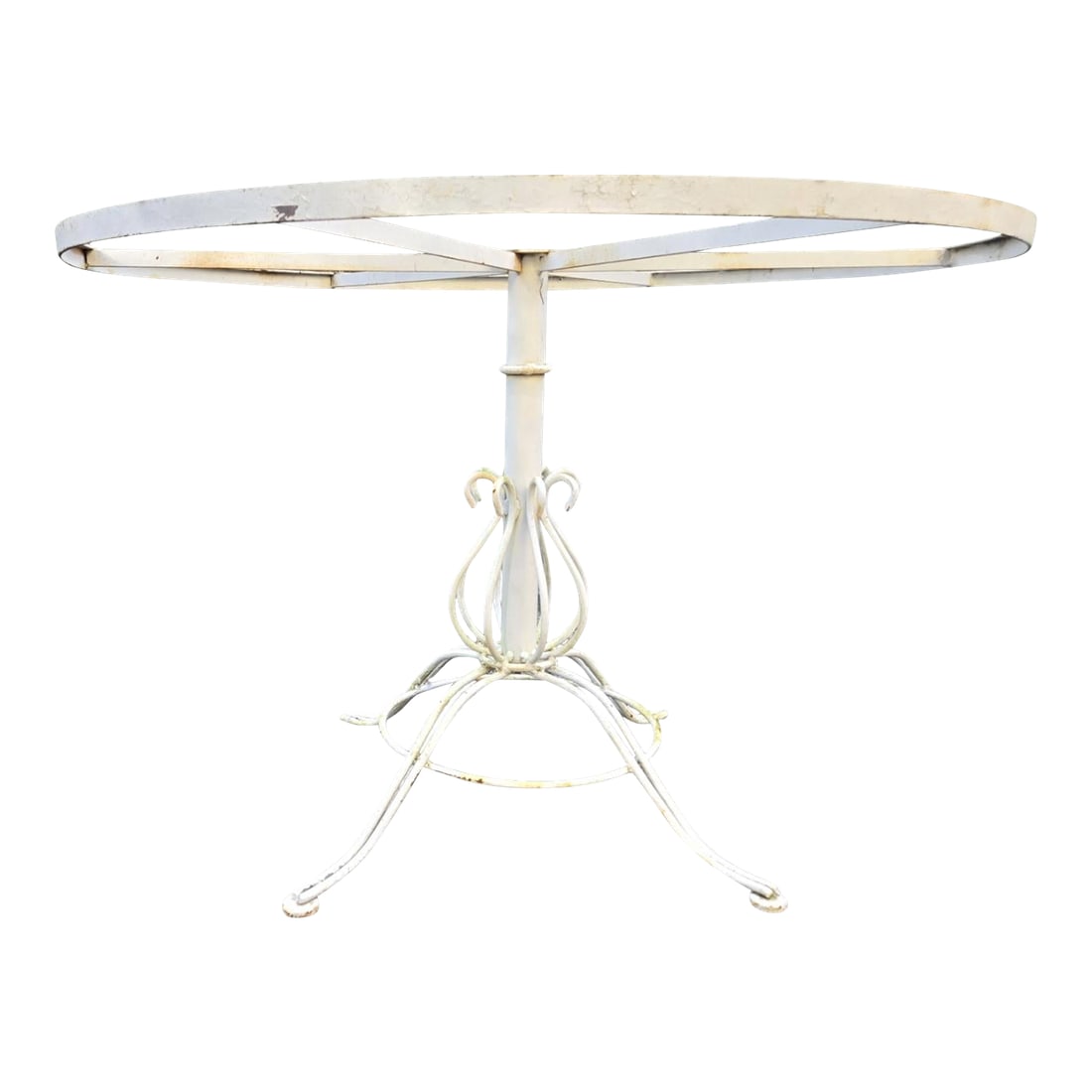 Vintage Wrought Iron Patio Furniture 42" Round Pedastal Table: Vintage wrought iron patio furniture is a stylish way to upgrade any outdoor space. Whether you're creating a charming retro retreat or mixing materials for a unique vibe, wrought iron pieces are alwa