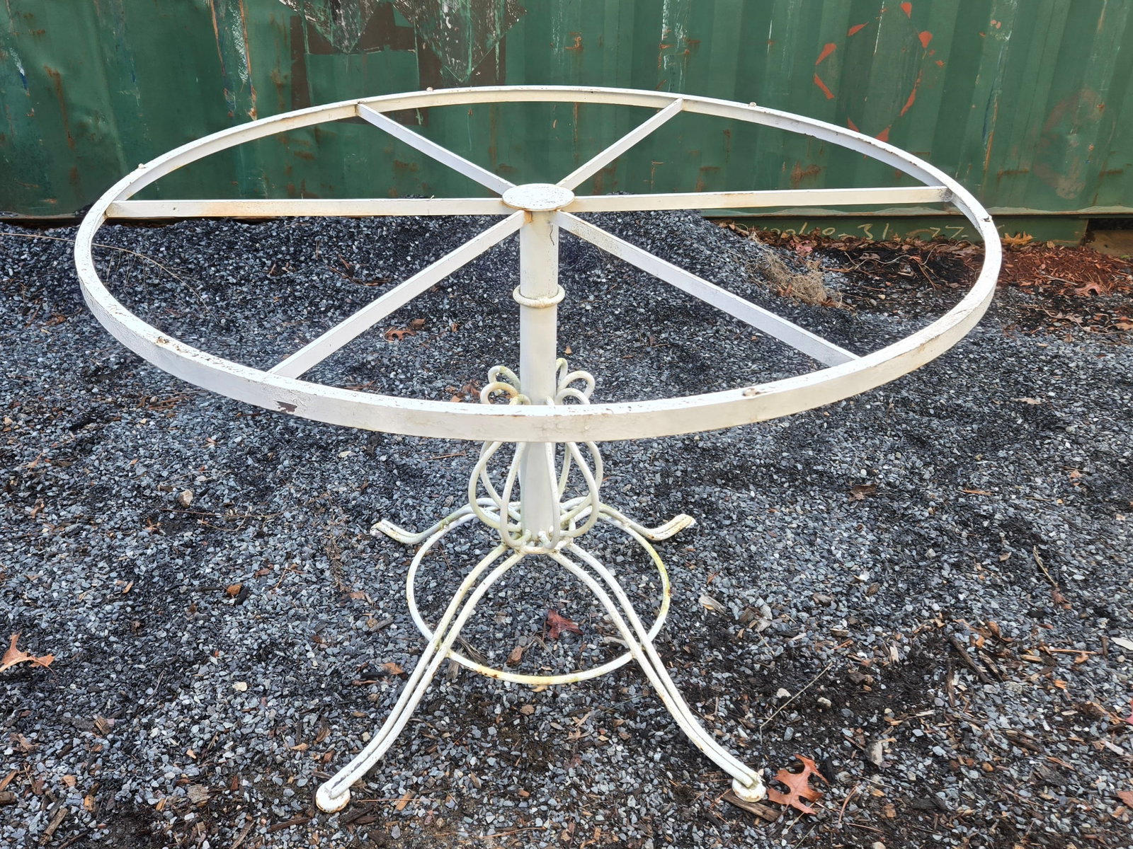 Vintage Wrought Iron Patio Furniture 42" Round Pedastal Table - 7