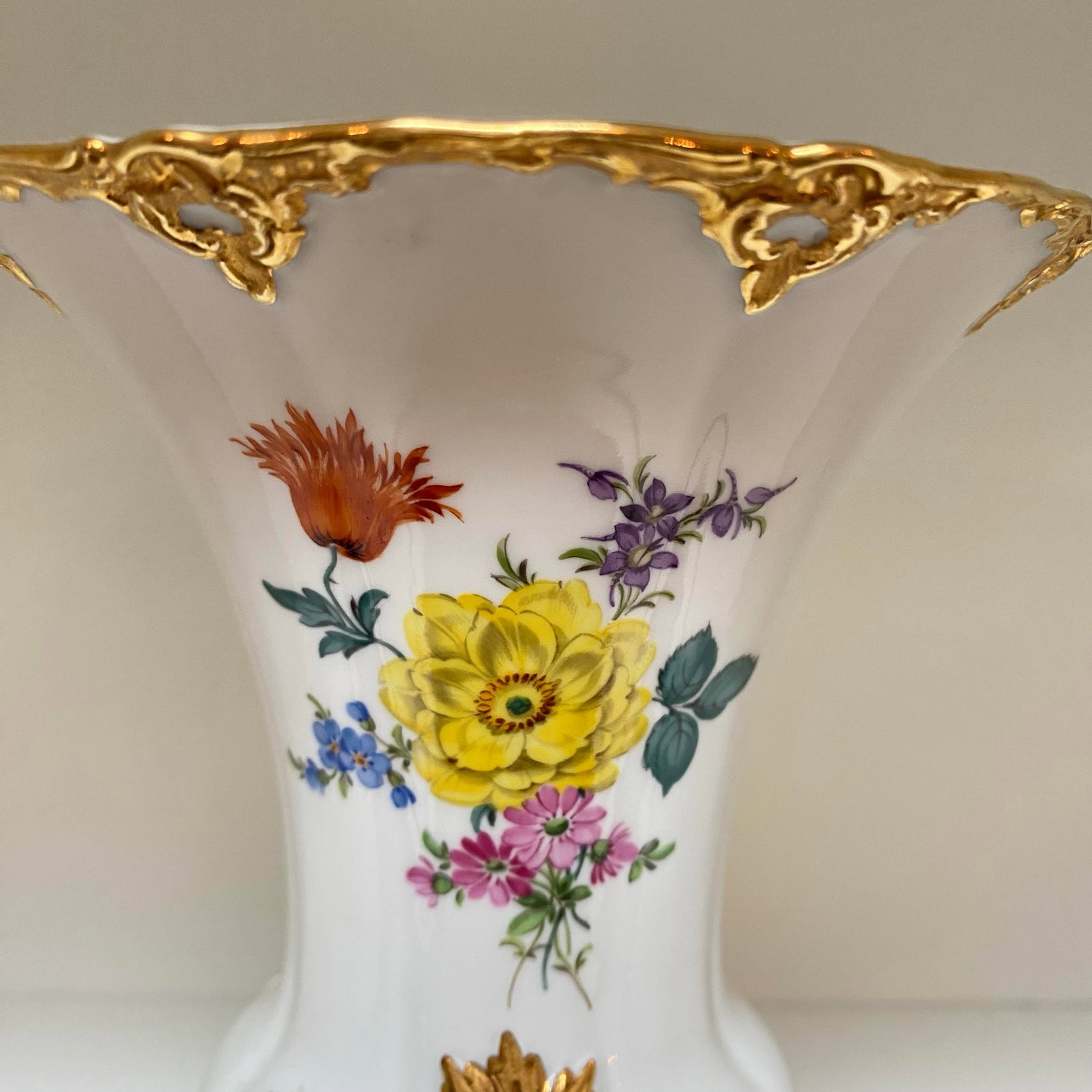 Meissen Trumpet Shaped Vase - 5