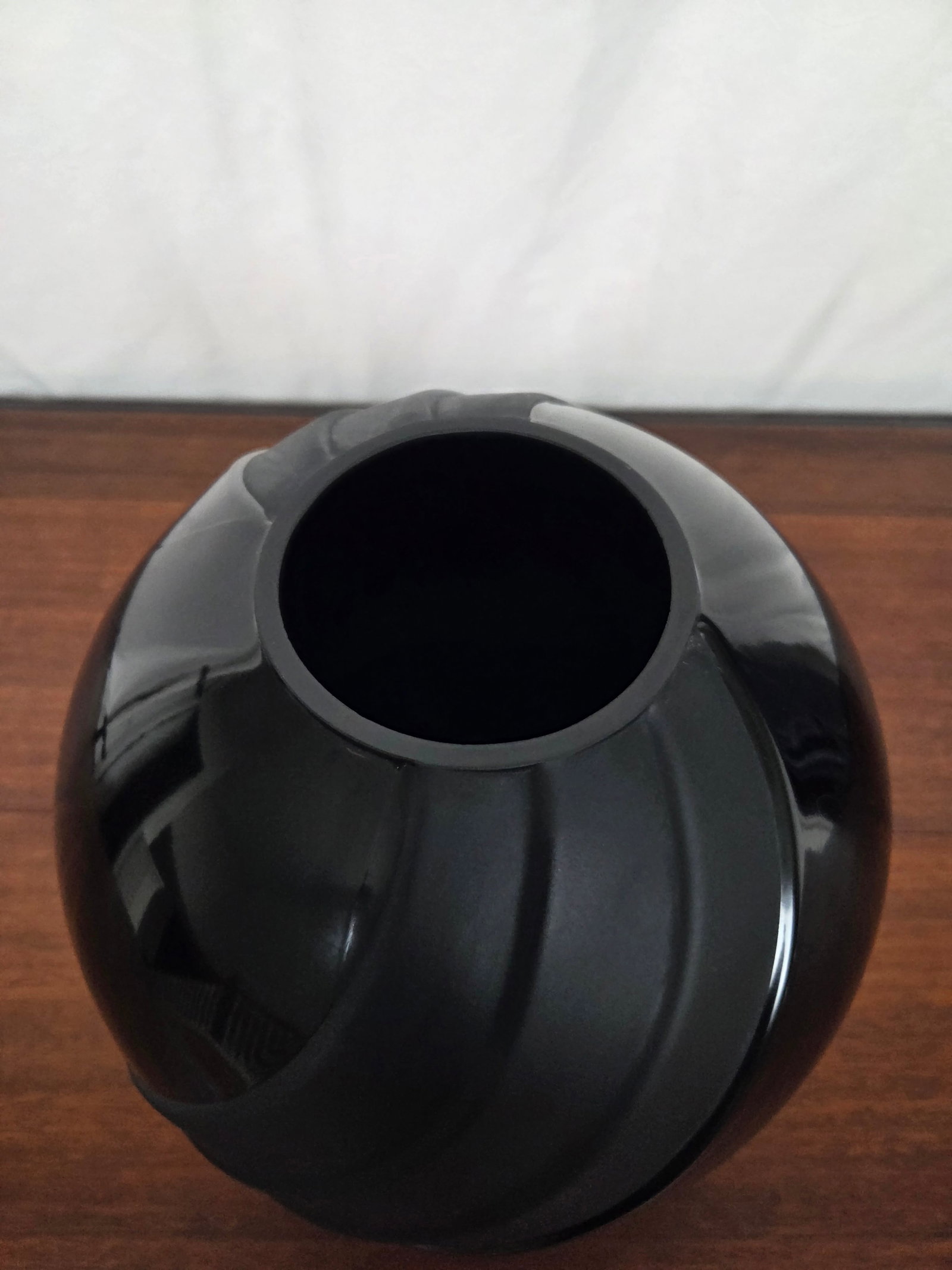 Victorian Art Nouveau Black Amethyst Glass Sculptural Vase - 5