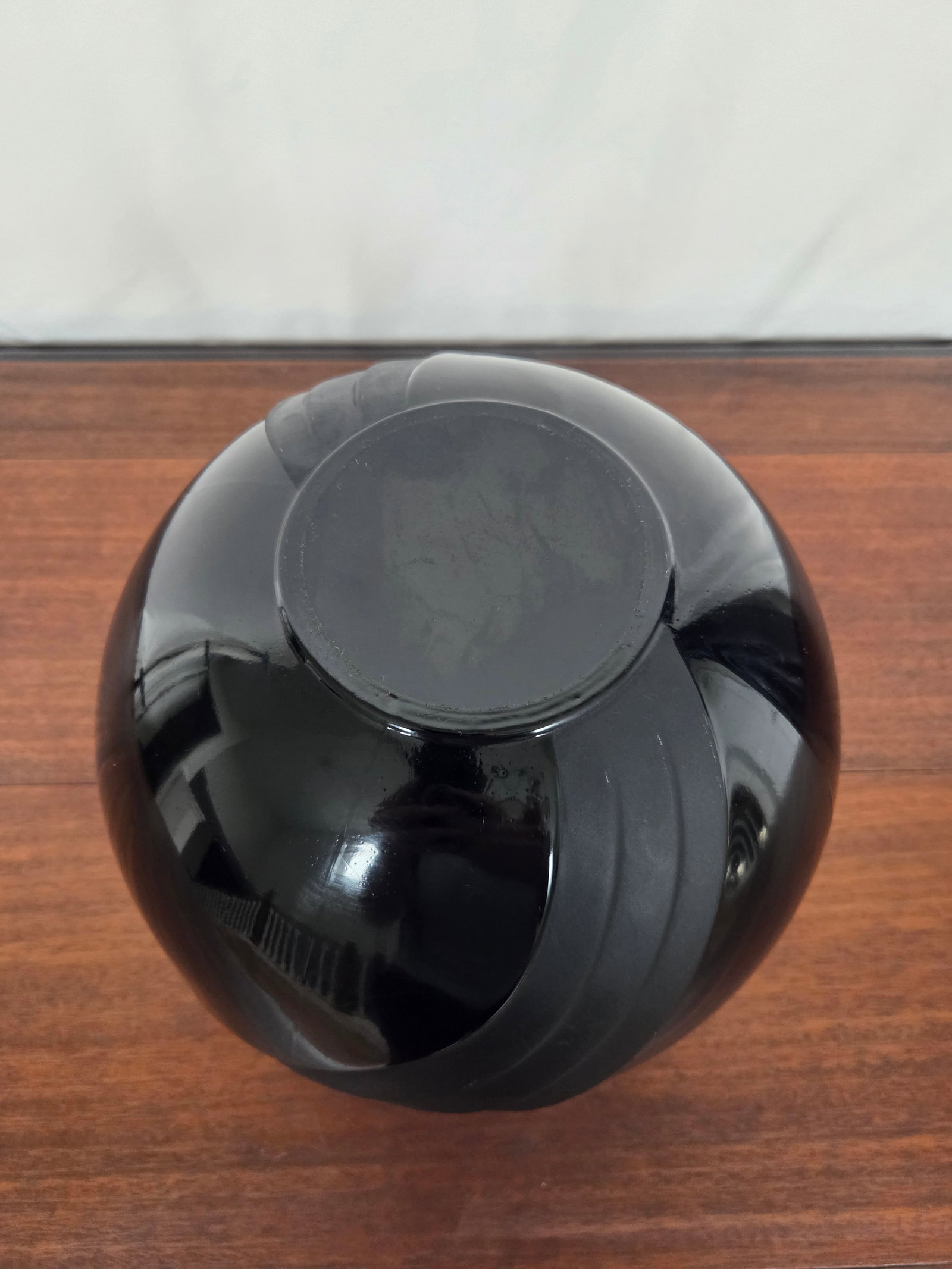 Victorian Art Nouveau Black Amethyst Glass Sculptural Vase - 6