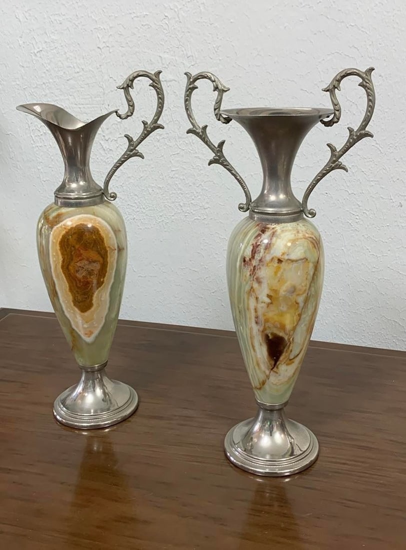 Pair of Vintage Green Onyx Urn Vases With Silver-Toned Handles, Mid-Century Neoclassical - 2