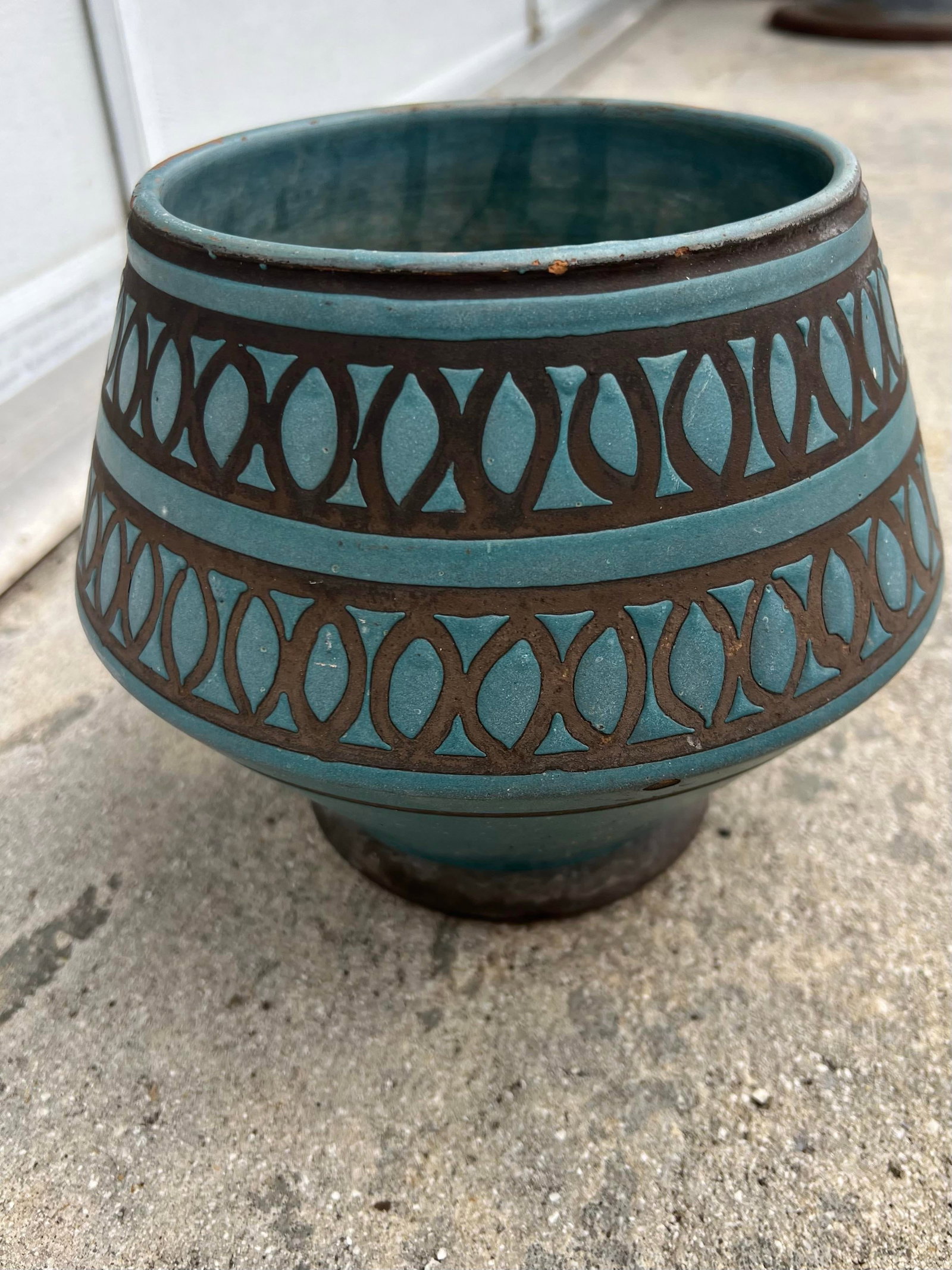 Mid 20th Century Italian Teal Planter With Geometric Design - 3
