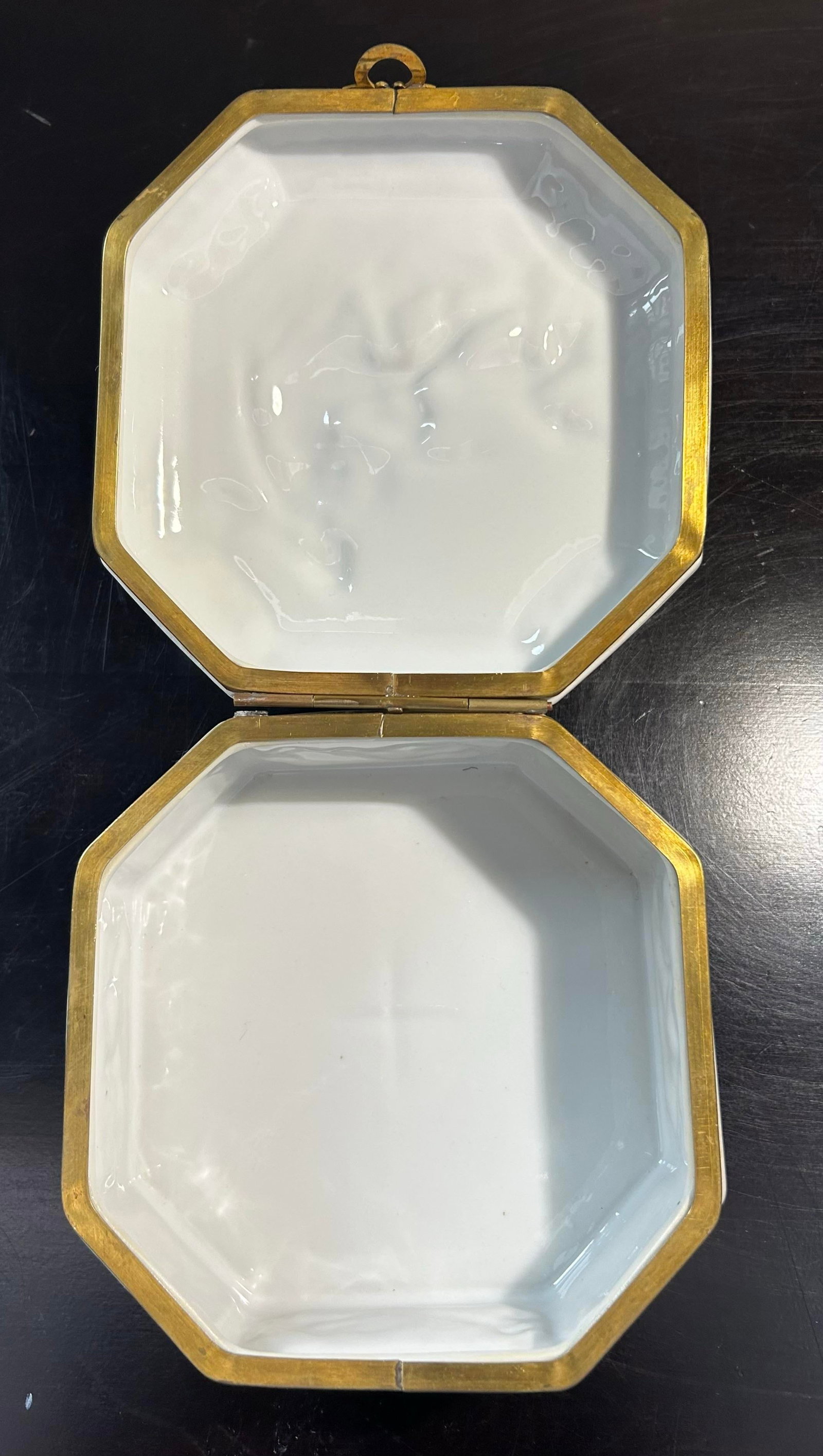Antique French Blanc De Chine Ironstone With Bronze Dresser Box With Cherubs - 9