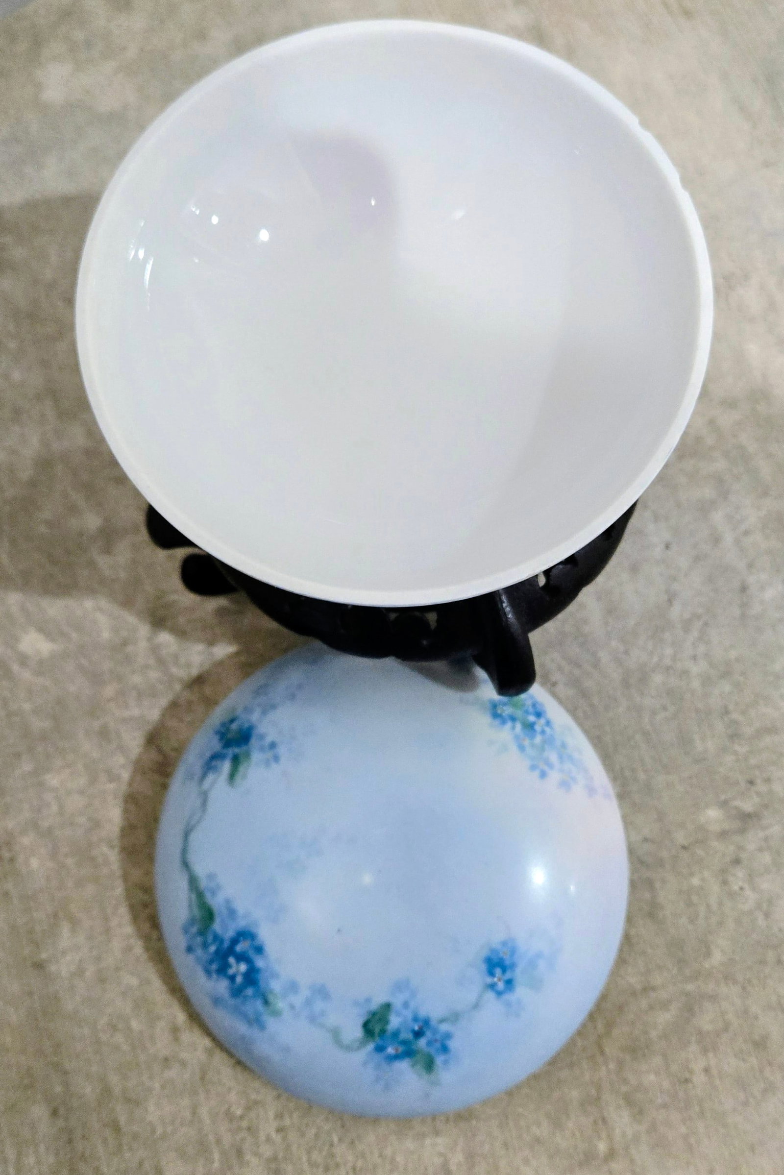 Antique William Guerin Limoges Pale Blue Forget-Me-Not Trinket Box W/Stand - 4
