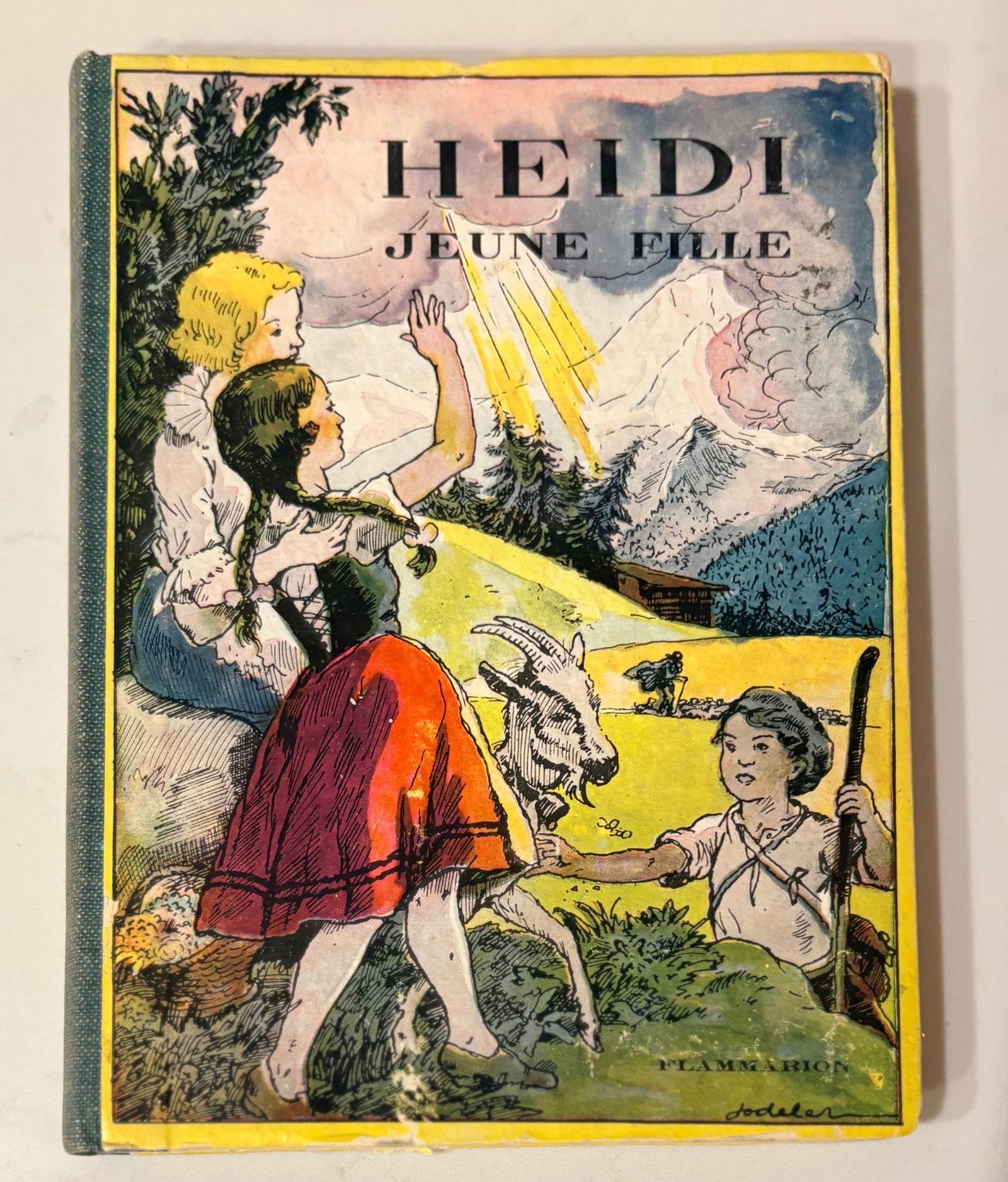 1950's French Language Edition of Johanna Spyri's Classic Heidi Series- Set of 3 - 4