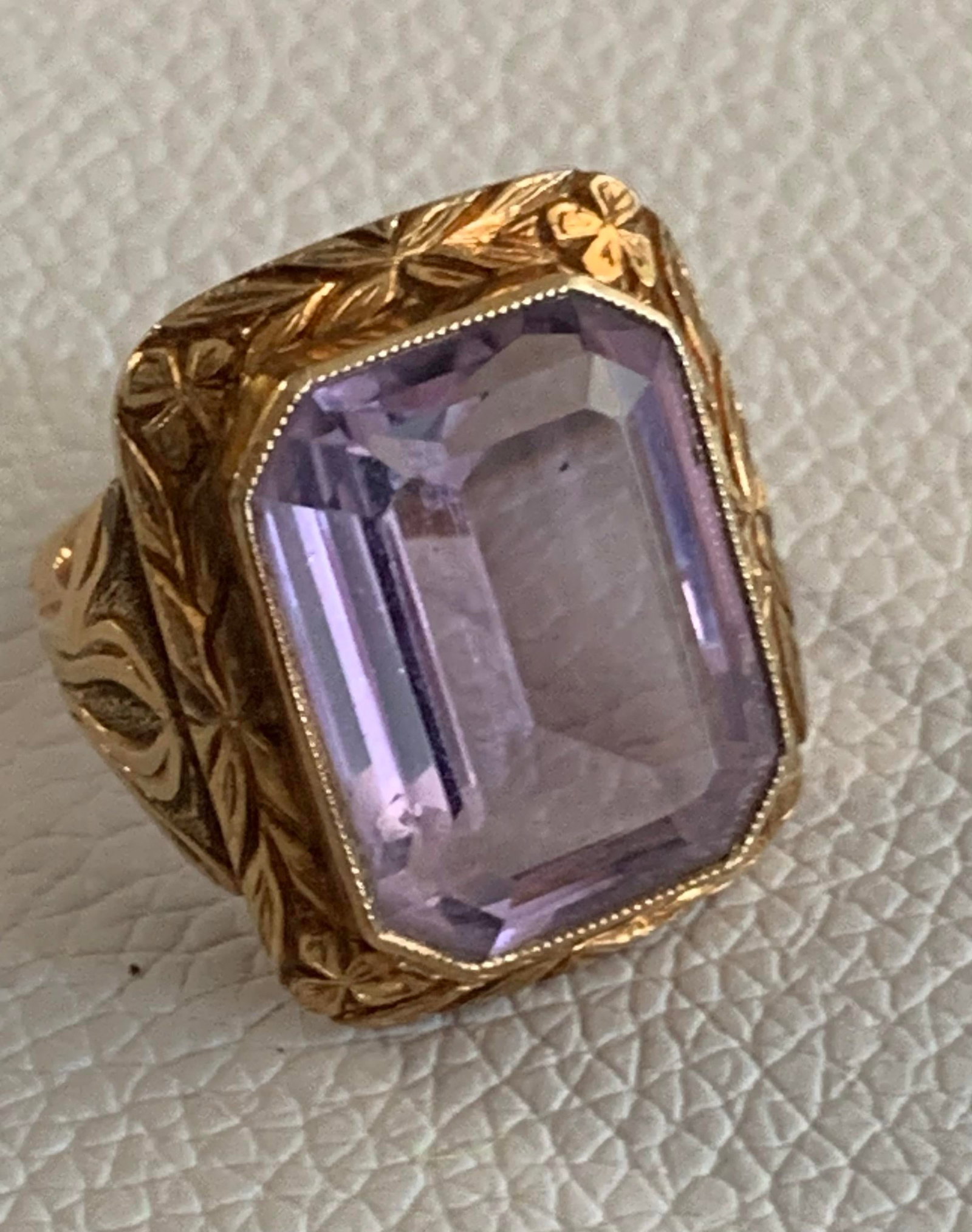 Antique 14k Gold and Amethyst Ring - Size 6 - 2
