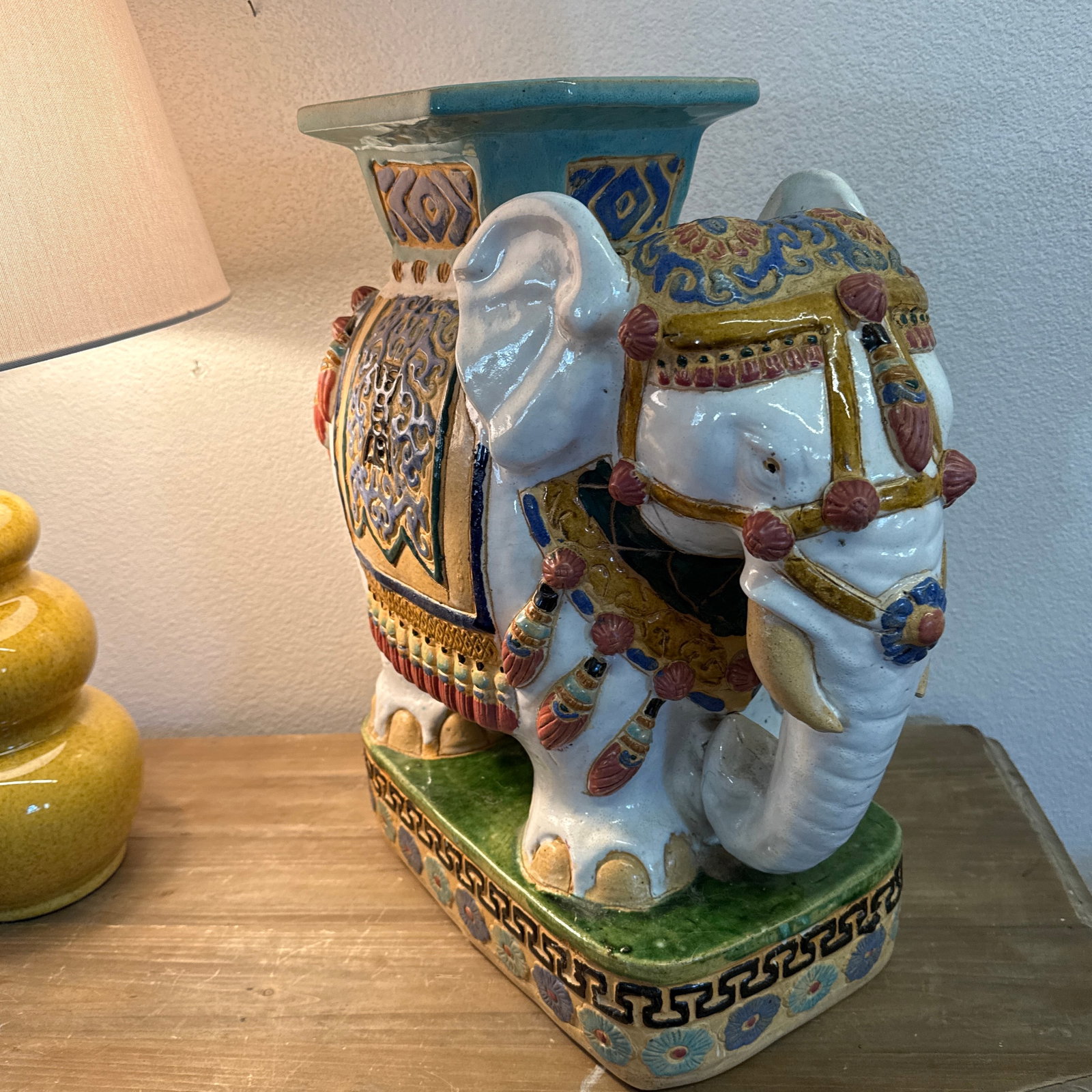1970s Holly Wood Regency Style Ceramic Elephant Garden Stool - 3
